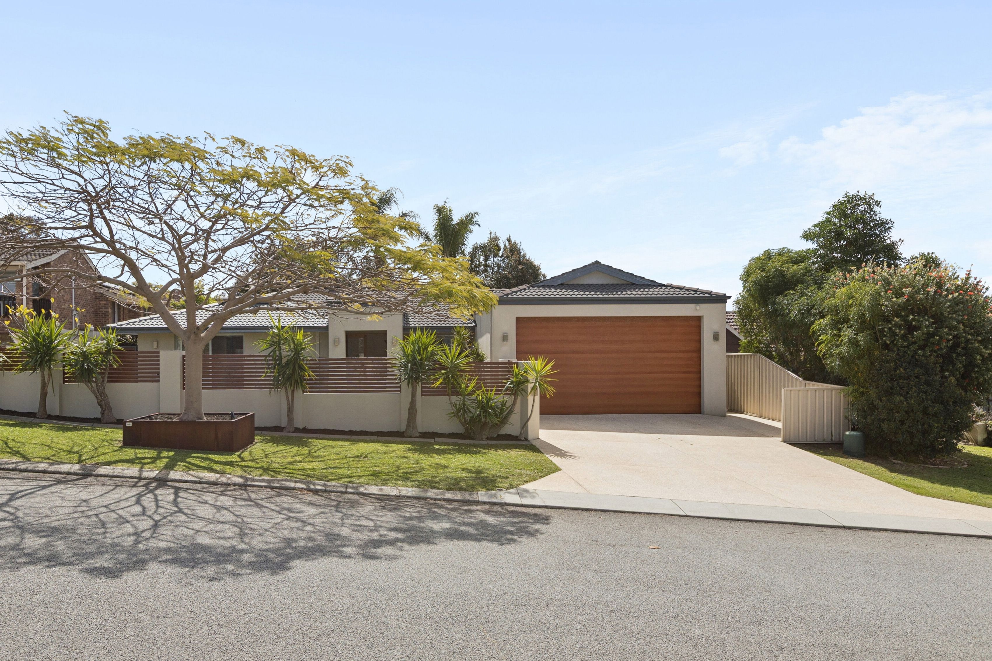 18 Dundee Court — photo from Ray White Keevers Group