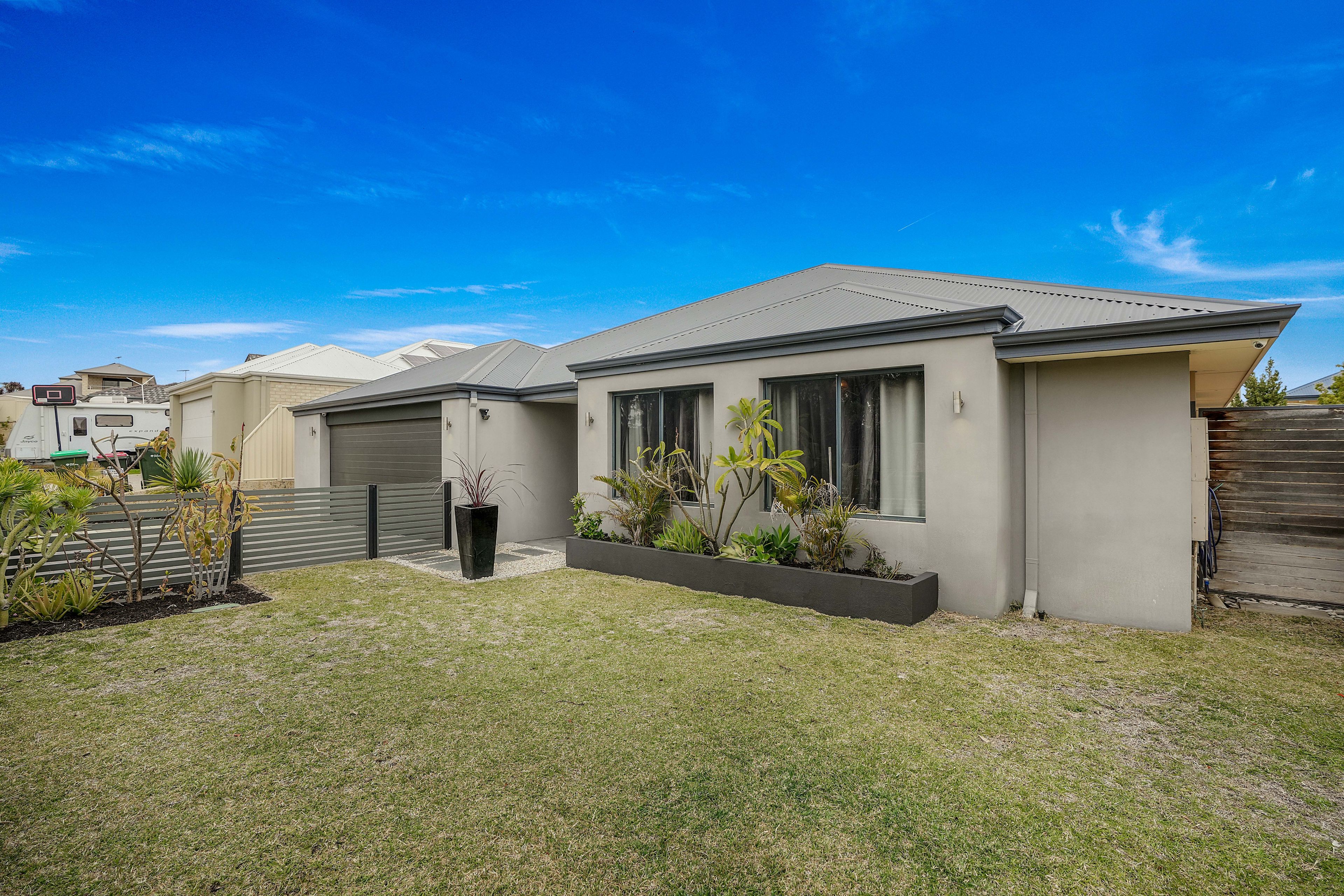 20 Raspins Loop, Burns Beach WA 6028