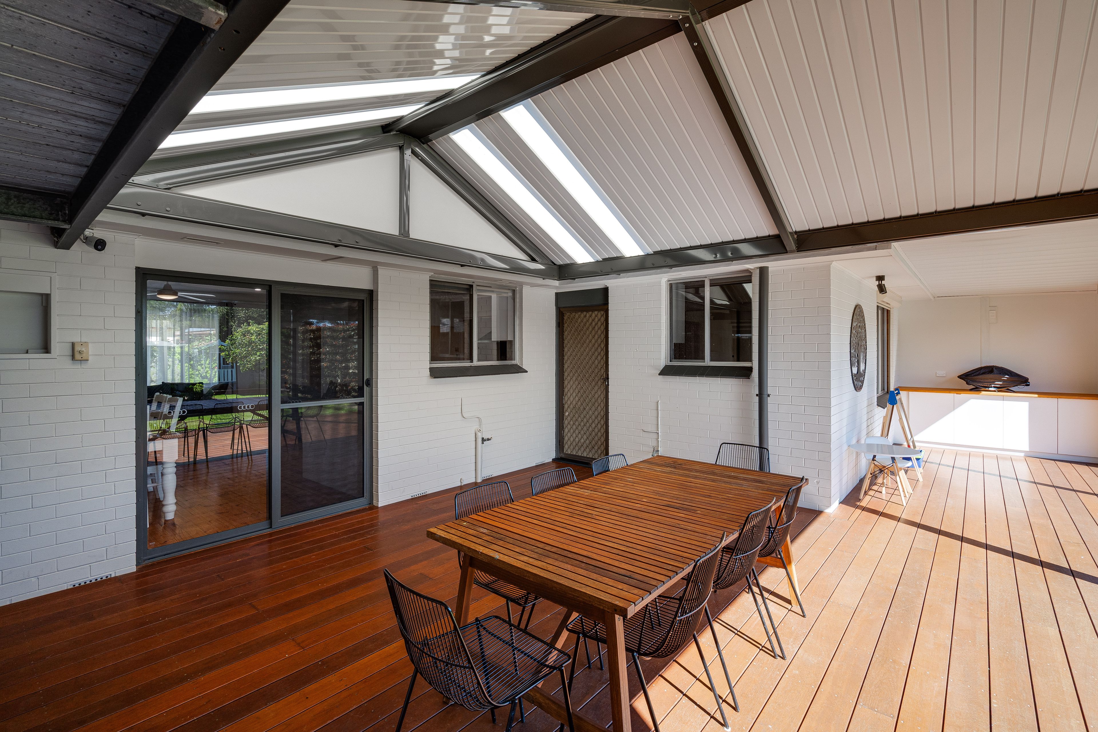 16 Graham Avenue — photo 19 of 24