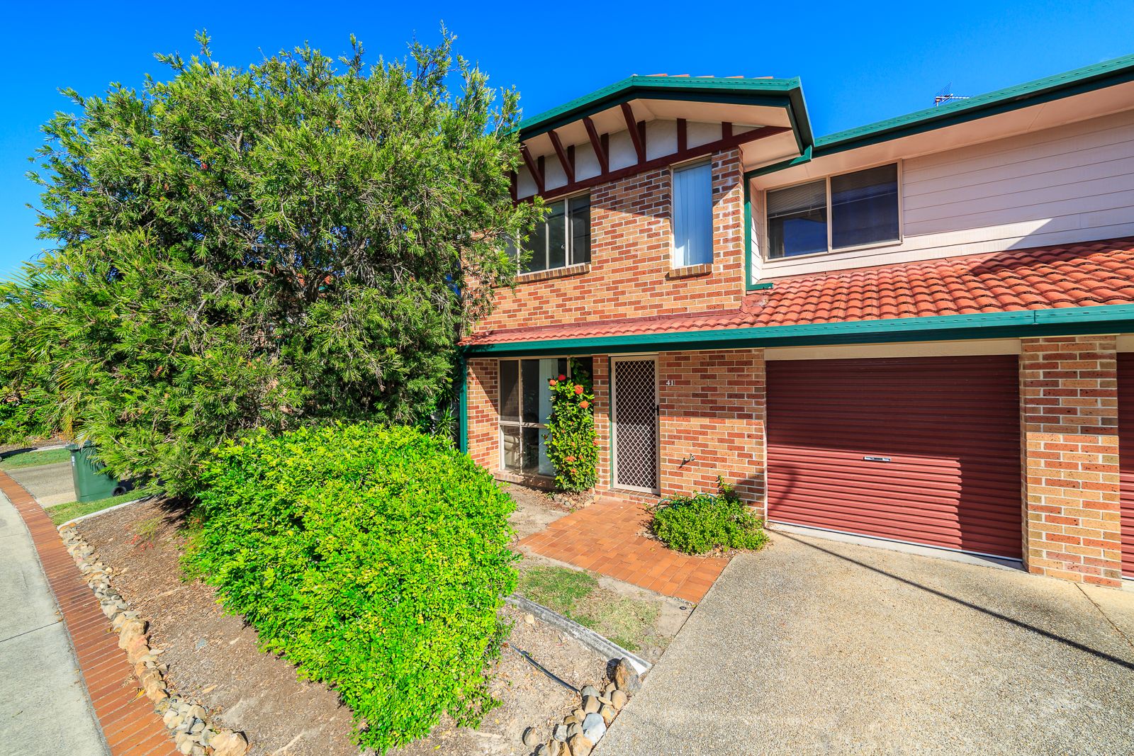 41/75 Brown Street, Labrador, QLD 4215