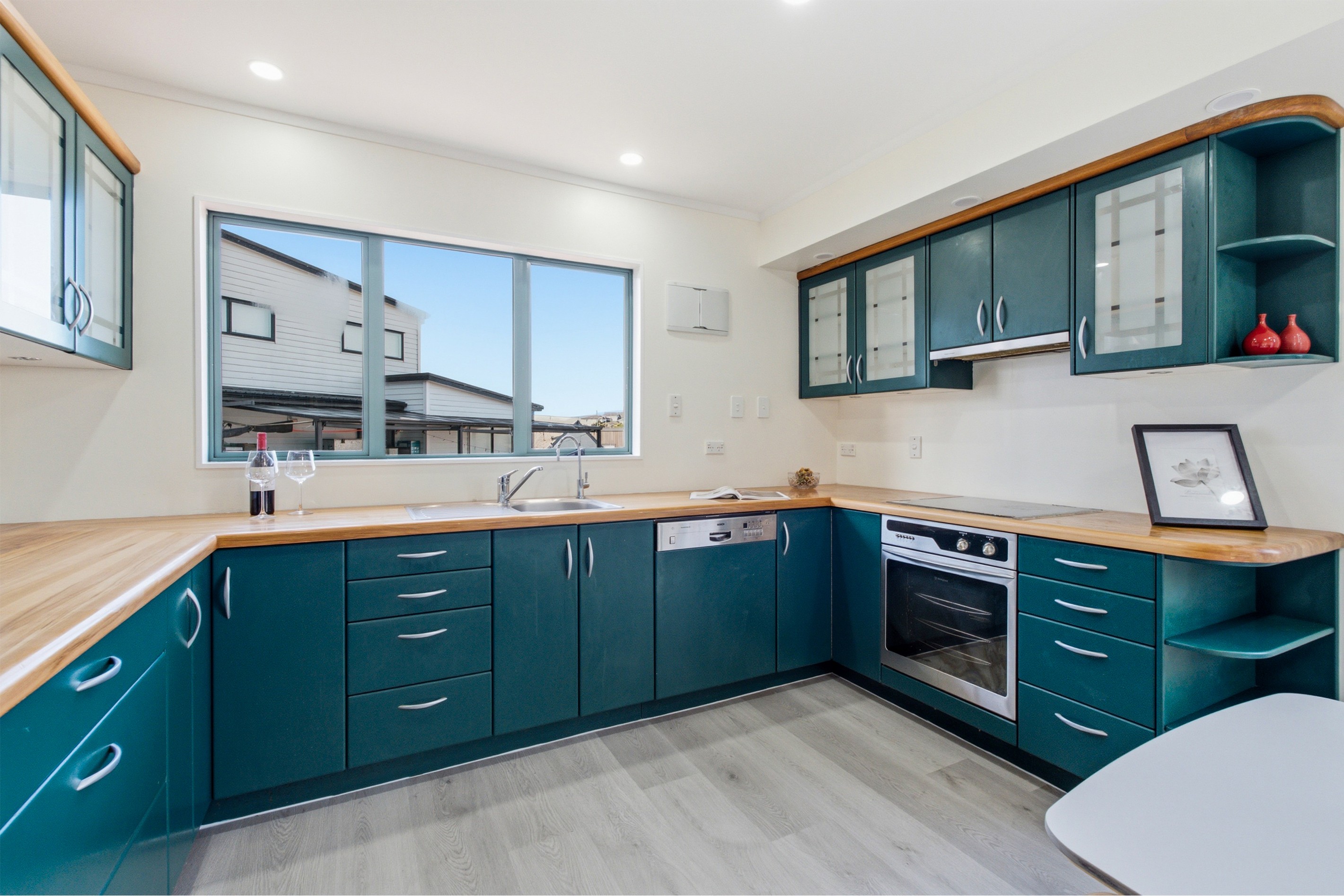 512 Glenfield Road, Glenfield, North Shore City