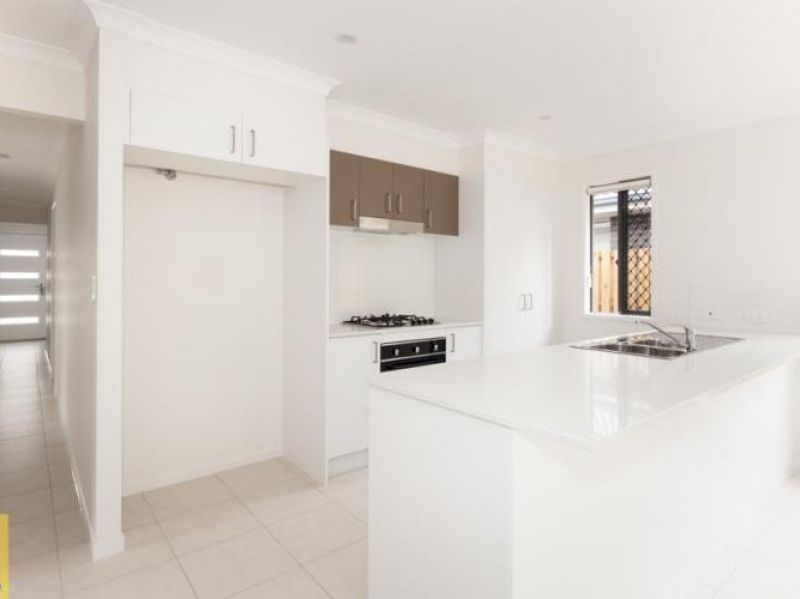 48 Cahill Crescent, Collingwood Park, QLD 4301