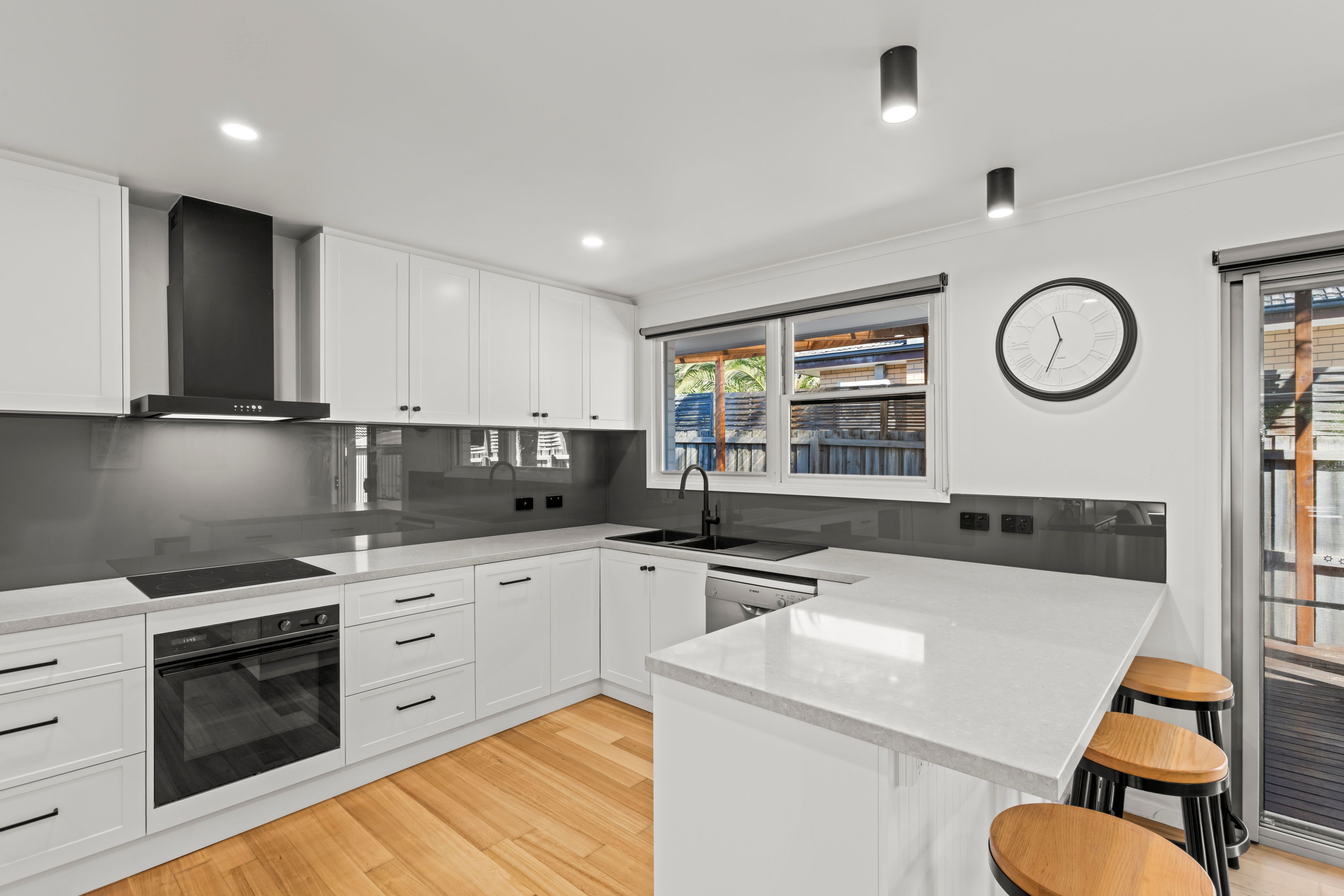 62 Peter Street — photo 8 of 17