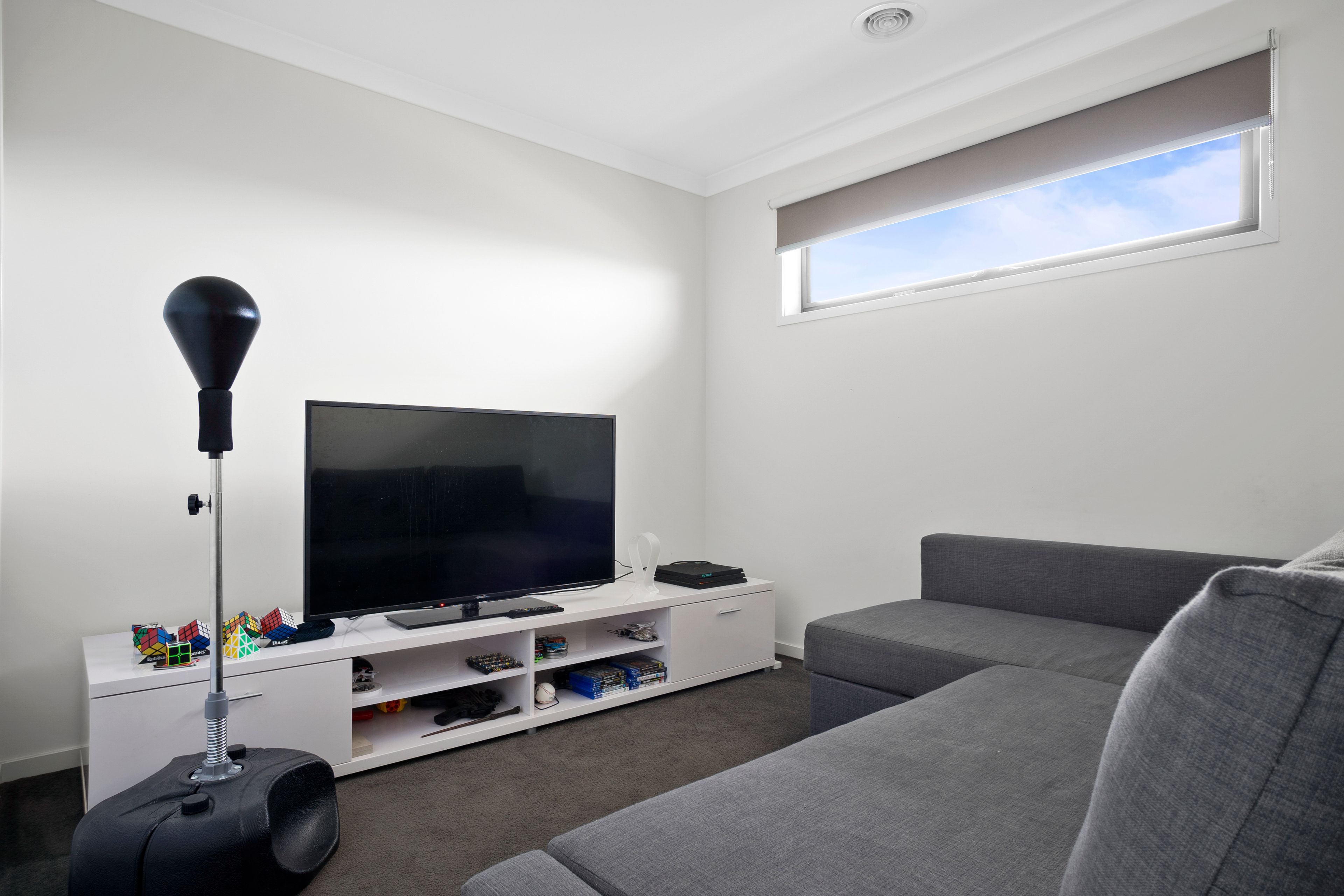 15 Yallaroo Chase, Werribee, VIC 3030 House for Rent Ray White Werribee