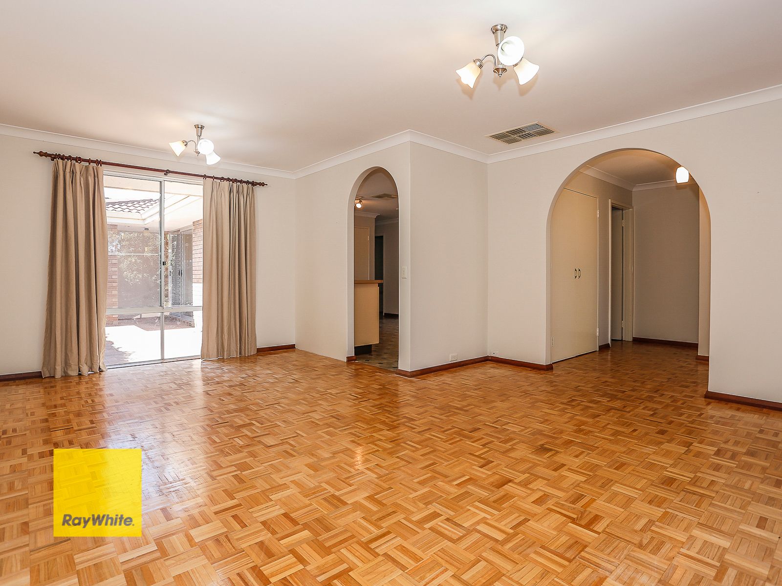 17a Dauntless Way, Duncraig, WA 6023