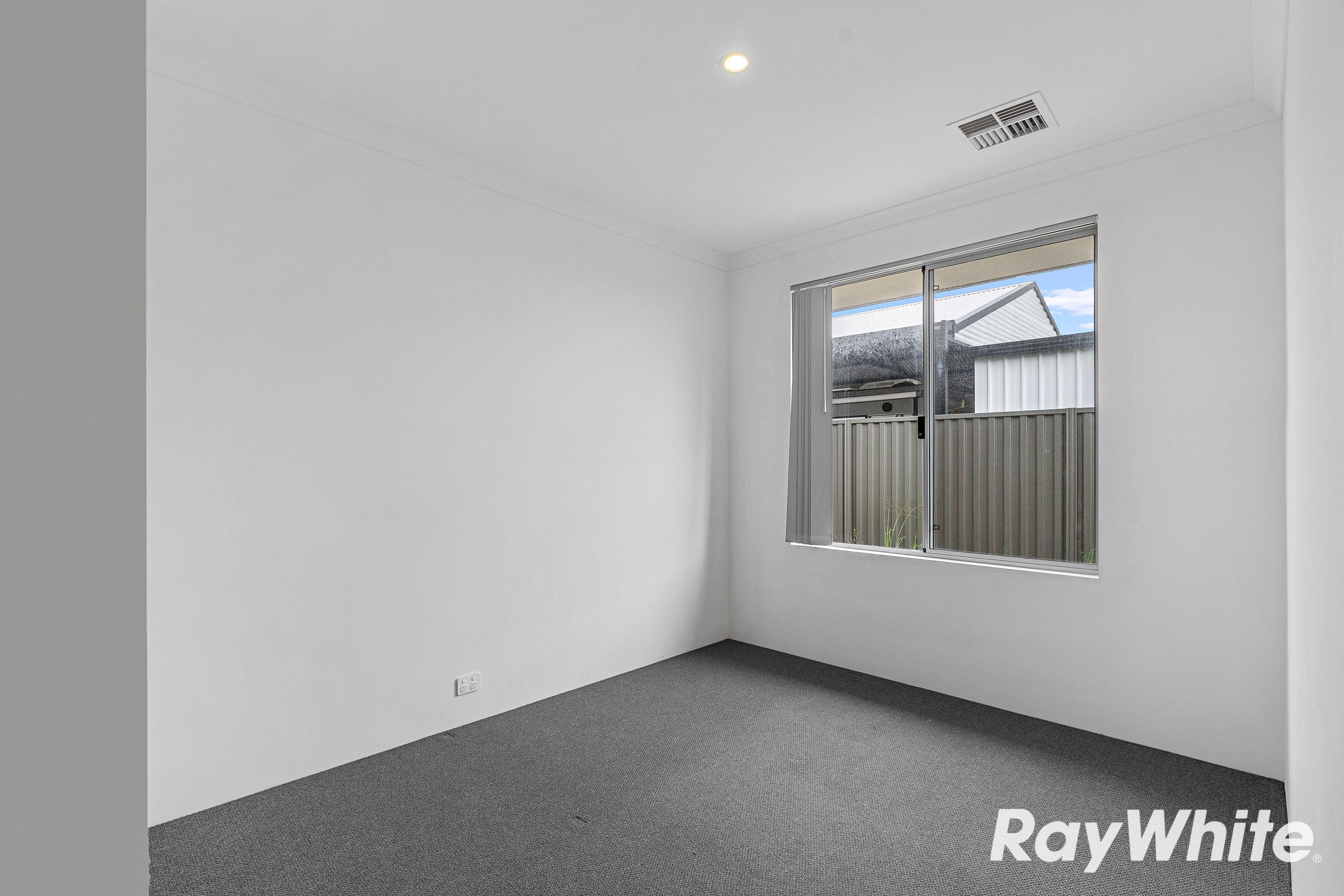 11 Goldwyer Way — photo 10 of 18