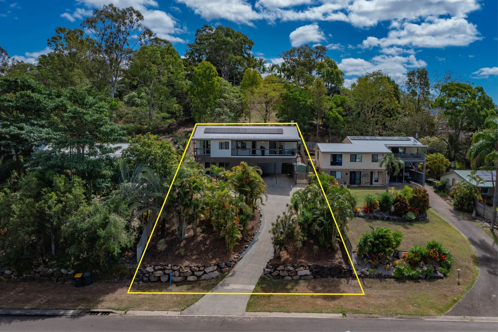 10 Grace Avenue, Cannonvale, QLD 4802