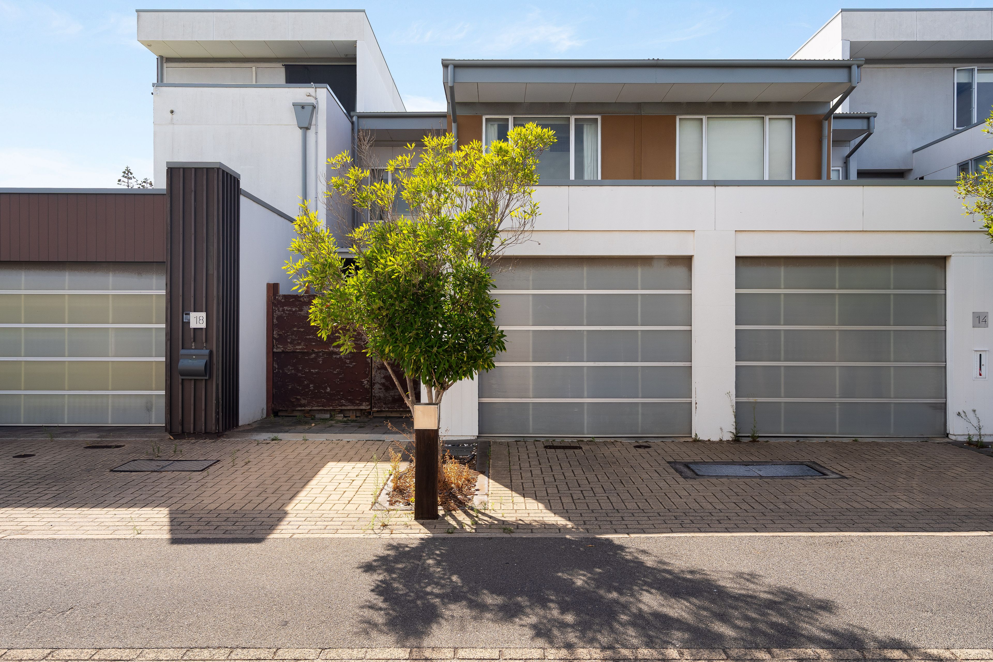 16 Parri Crescent, NEW PORT, SA 5015