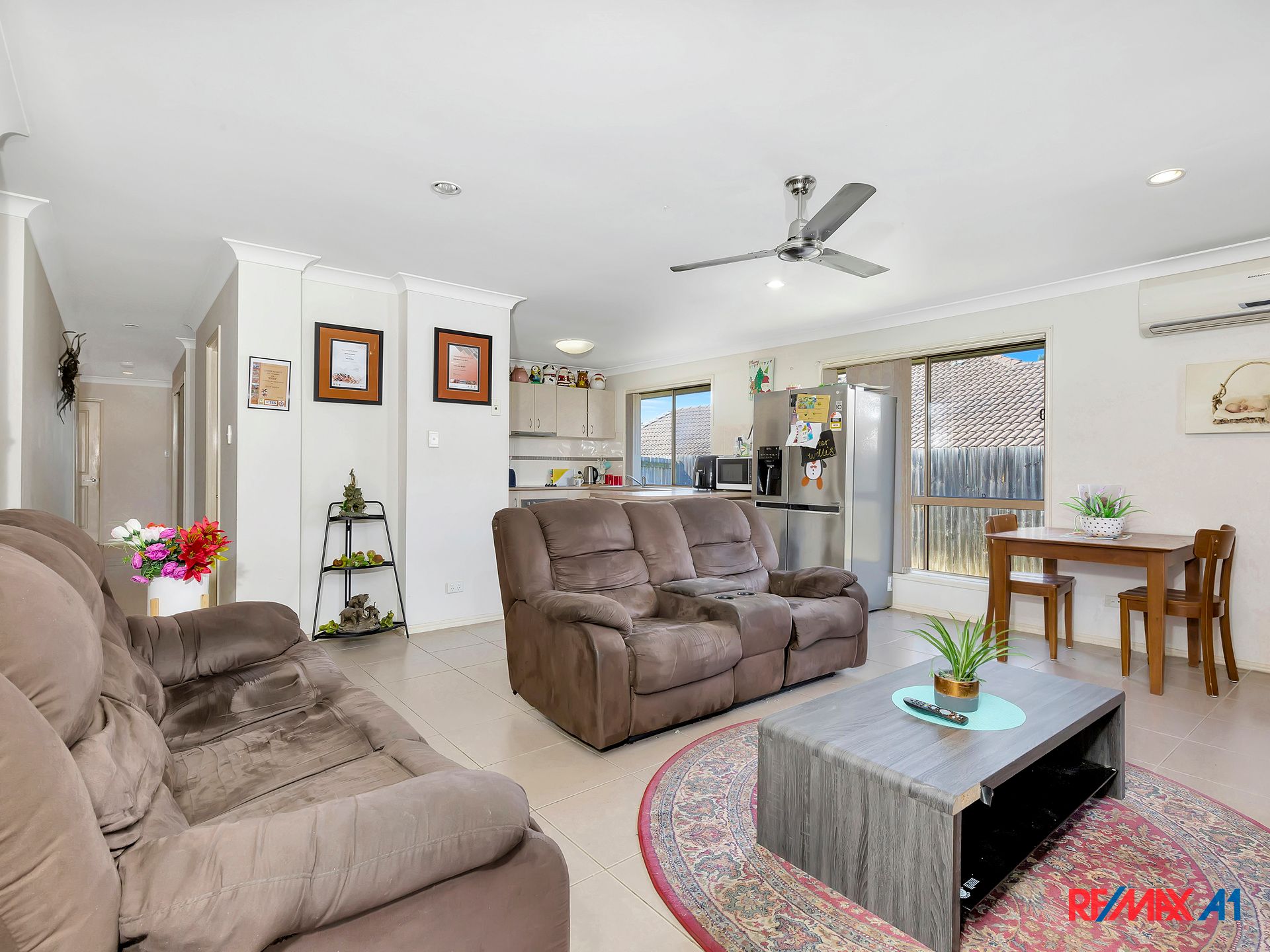 10 Barnes Street, Redbank Plains, QLD 4301