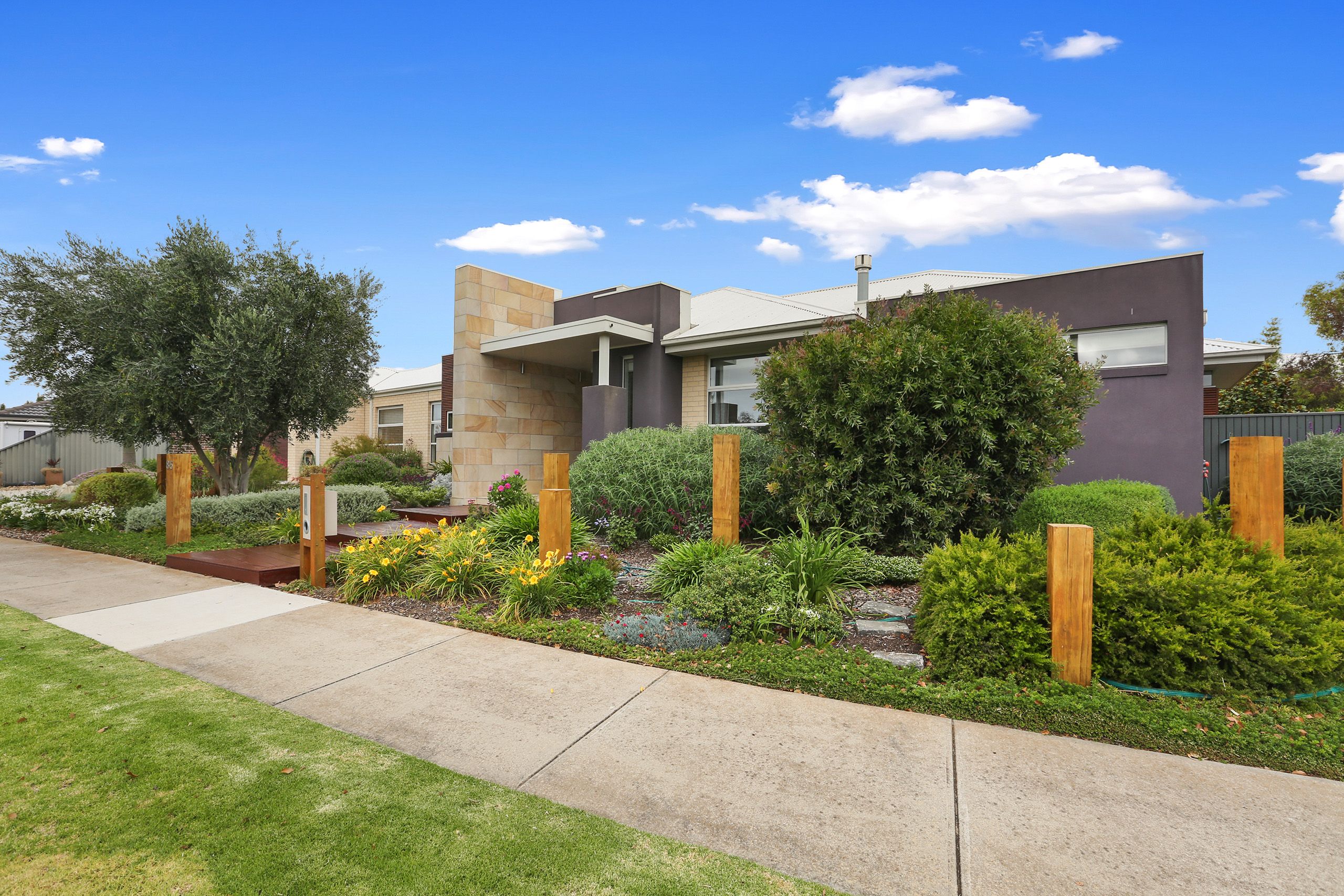 85-87 Westlakes Boulevard, Lara, VIC 3212