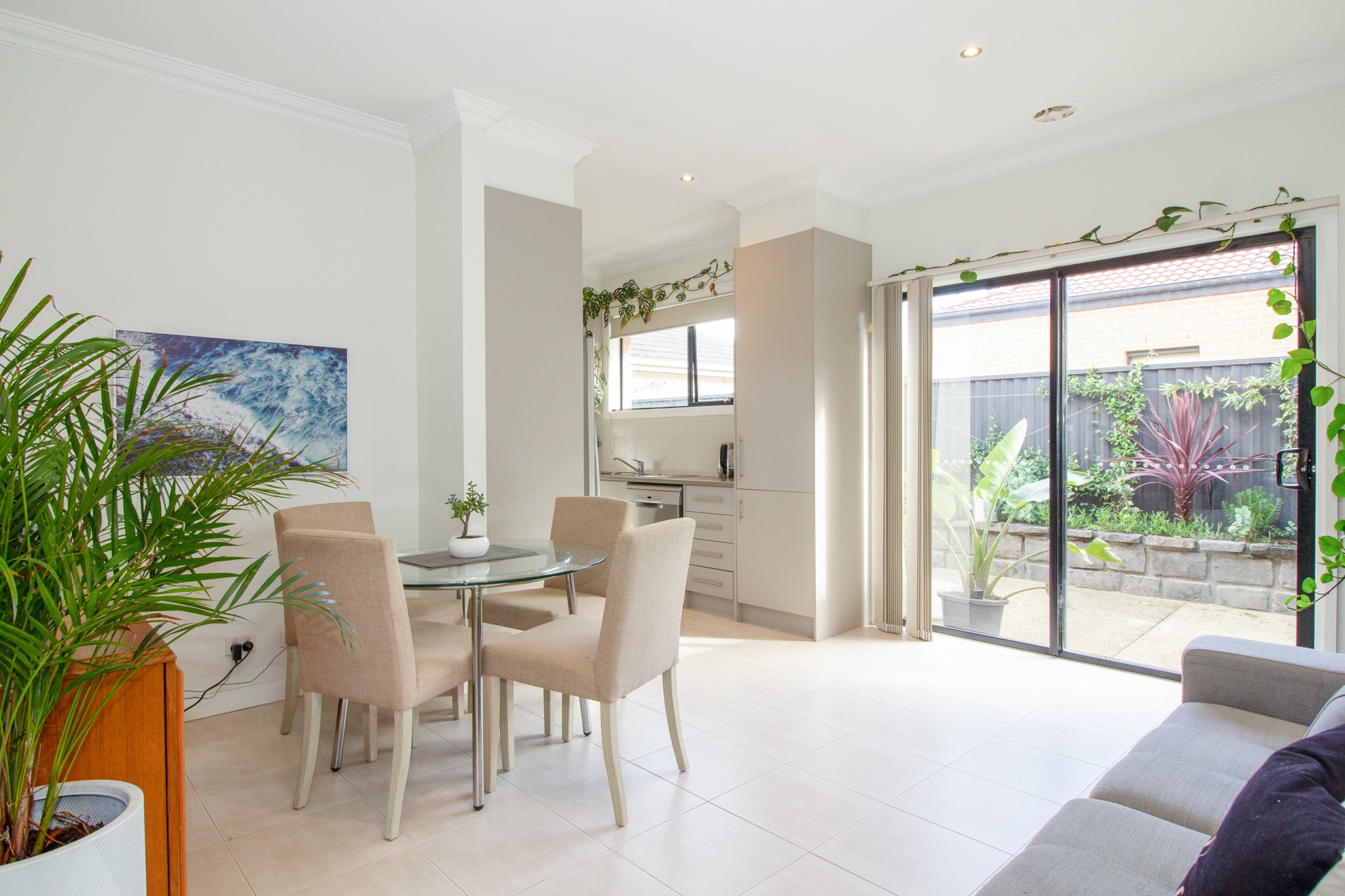 2/9 Melbourne Avenue, Glenroy, VIC 3046