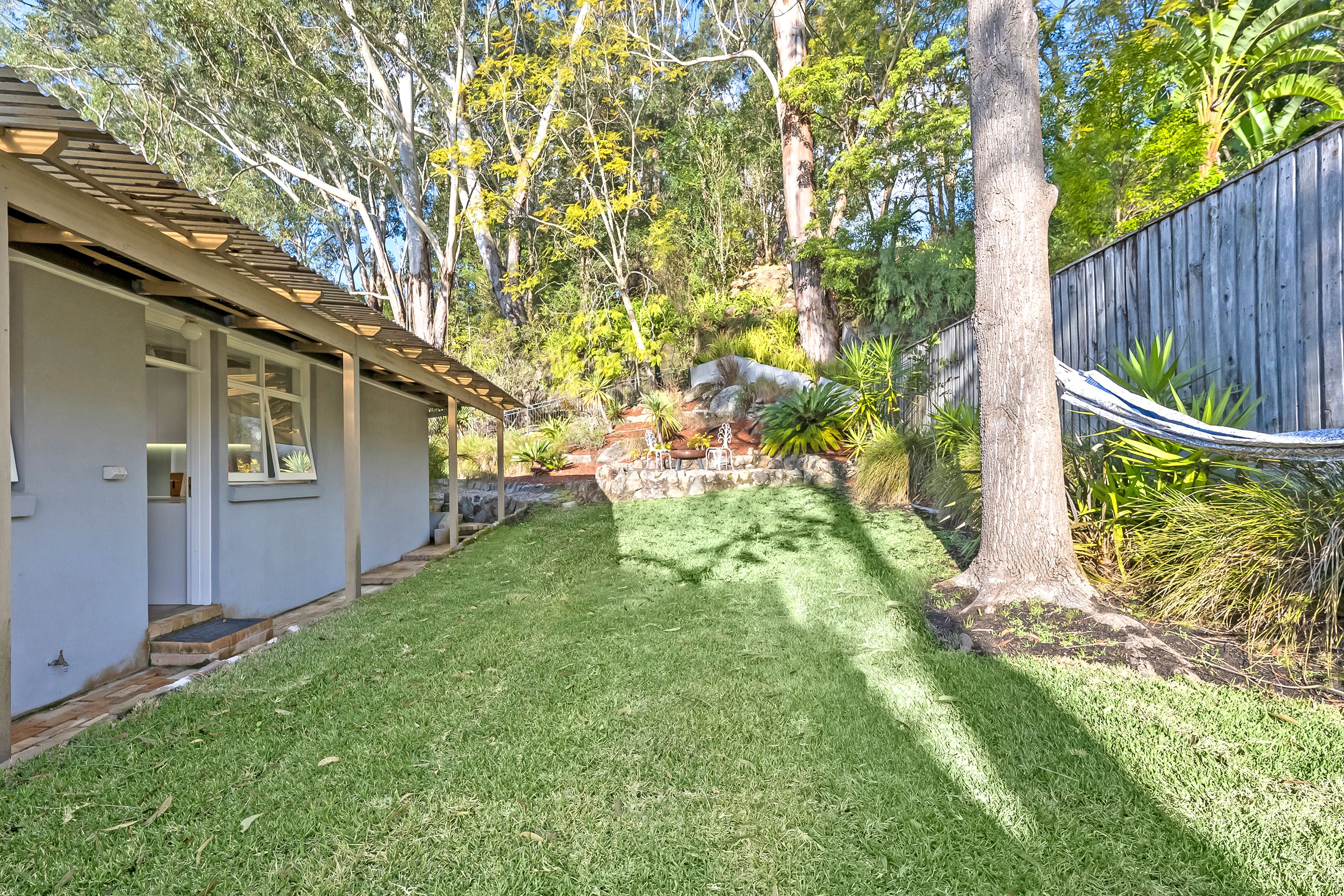 15 Lister Street — photo 15 of 16