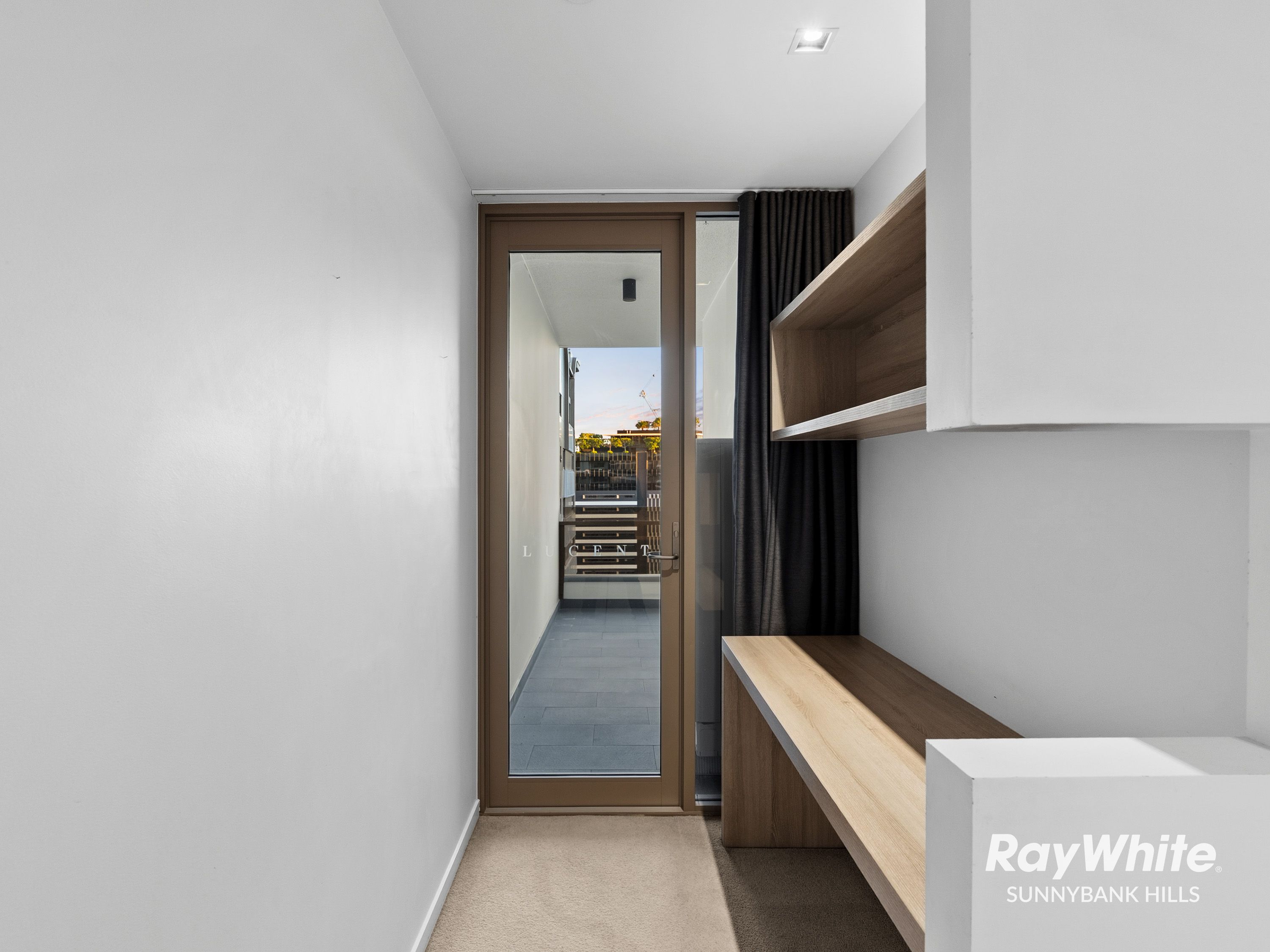 1204/18 Longland Street — photo 12 of 30