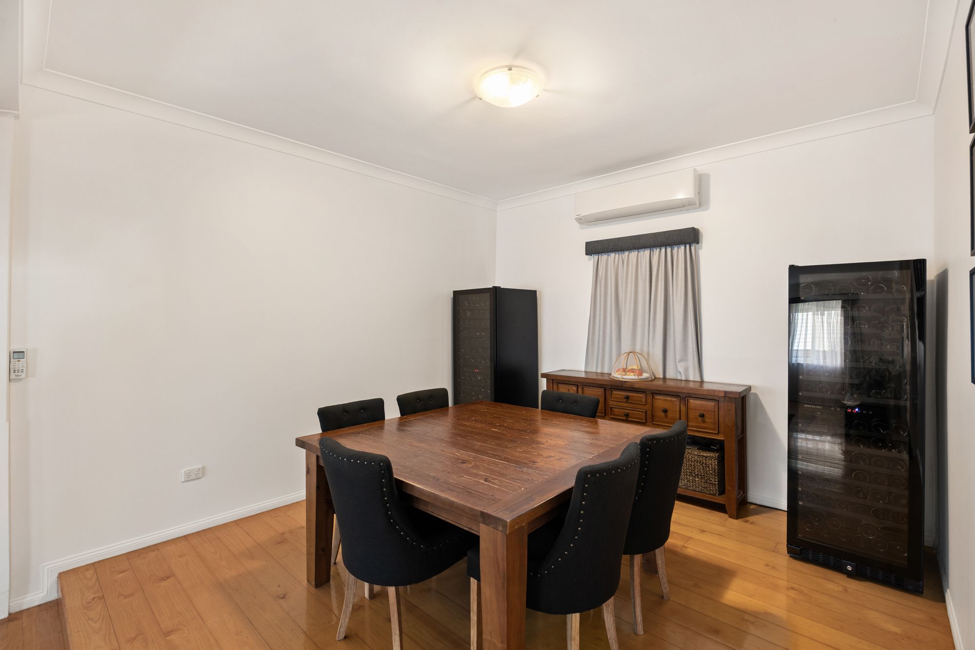 15 Barton Road — photo 6 of 17