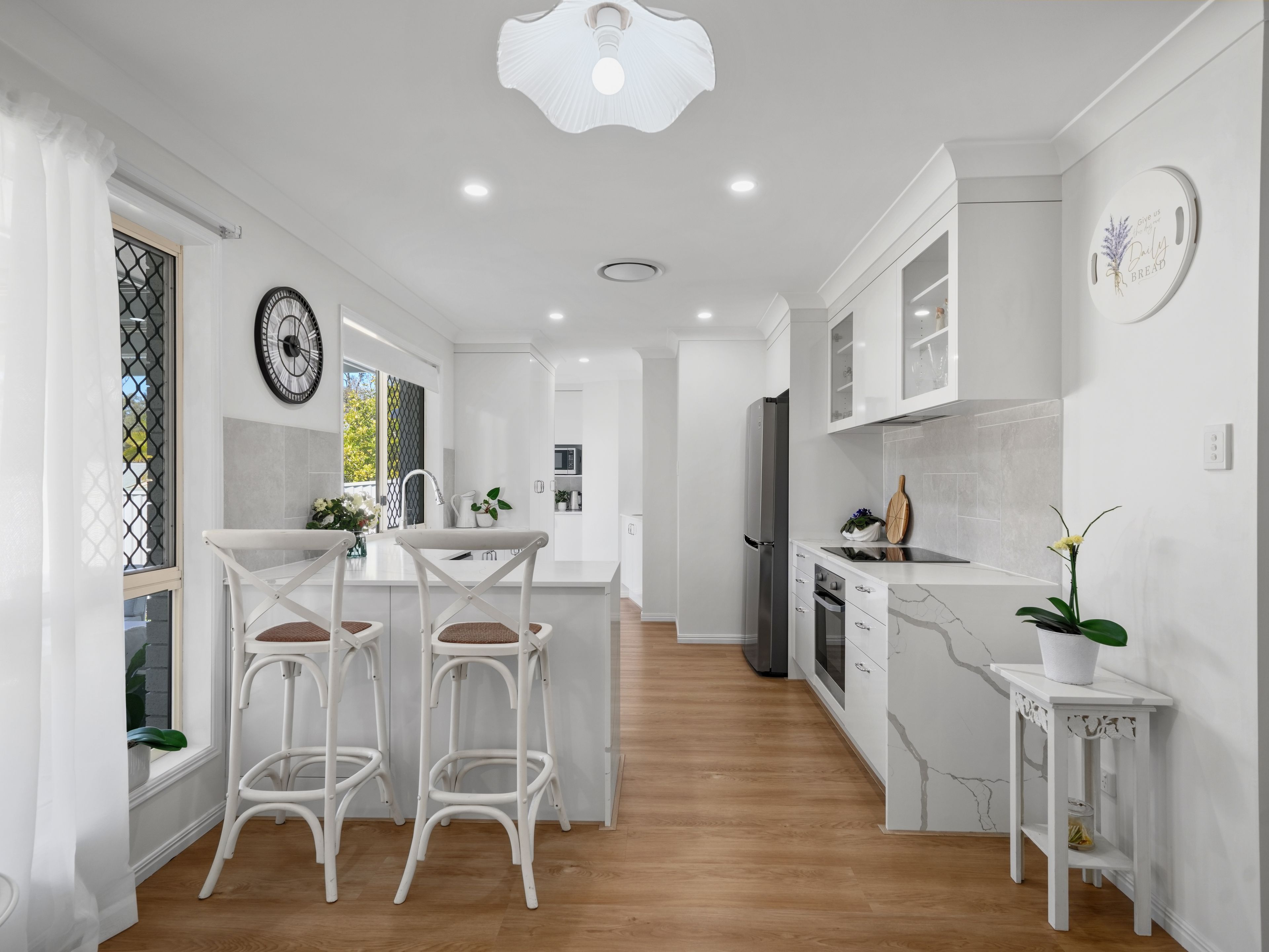 40 Hawkes Avenue — photo 3 of 19