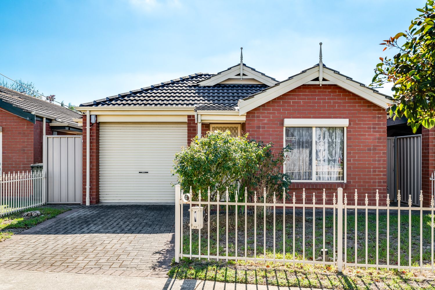 25 Ballater Avenue, Seaton, SA 5023