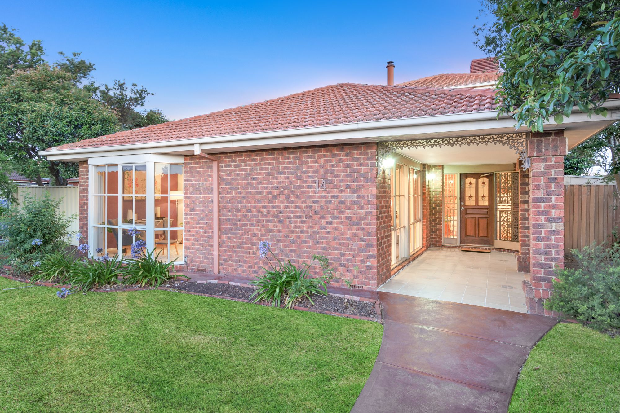 14 Peyton Drive, Mill Park, VIC 3082