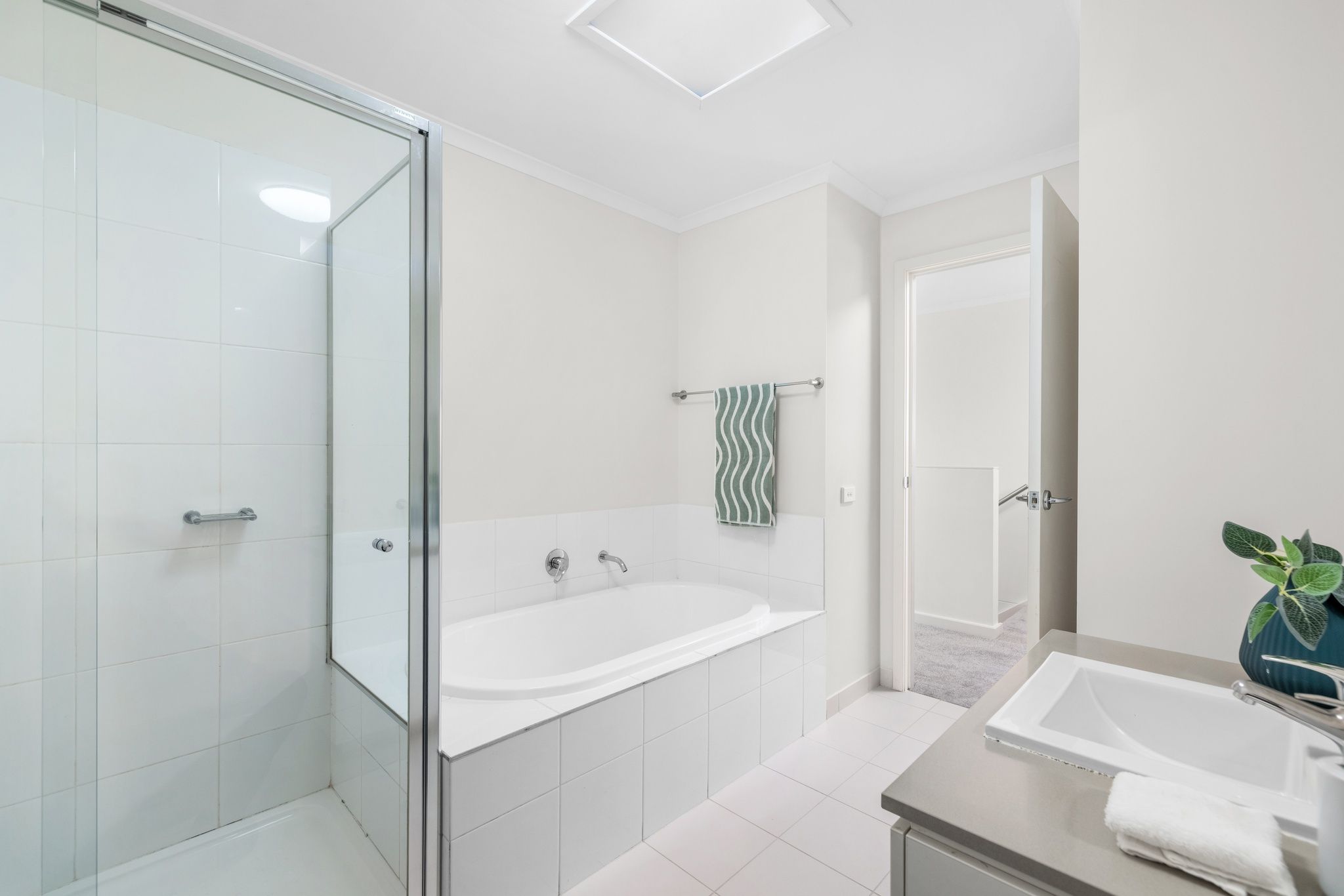 9 Newport Drive — photo 14 of 20