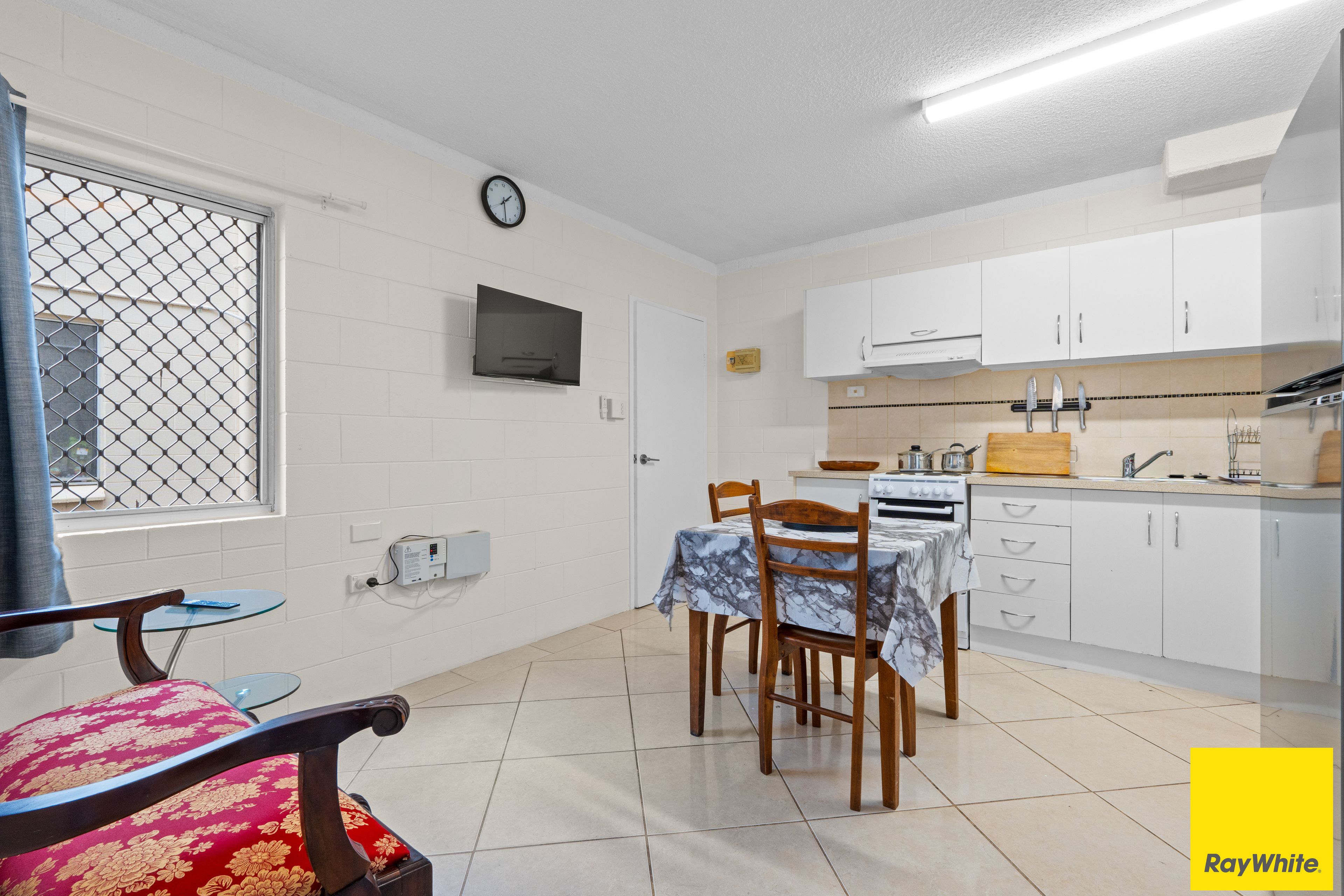 3/122 Aumuller Street — photo 6 of 11
