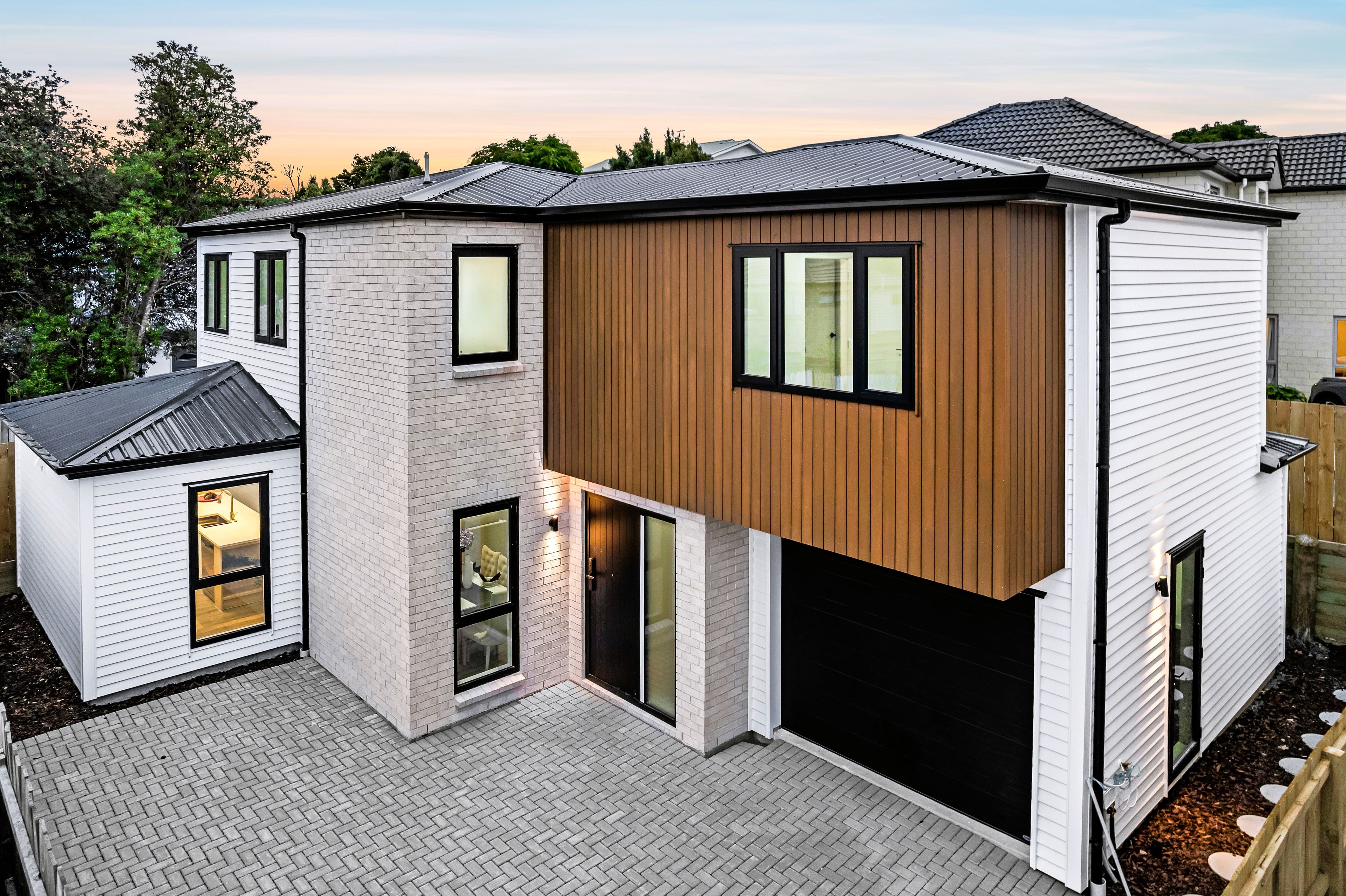 5E Crystal Avenue, Glendene, Waitakere City