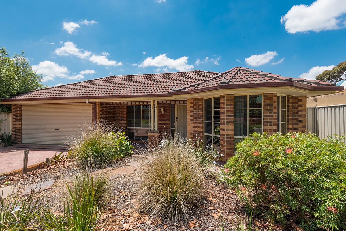 16 Foxglove Lane, Craigieburn, VIC 3064
