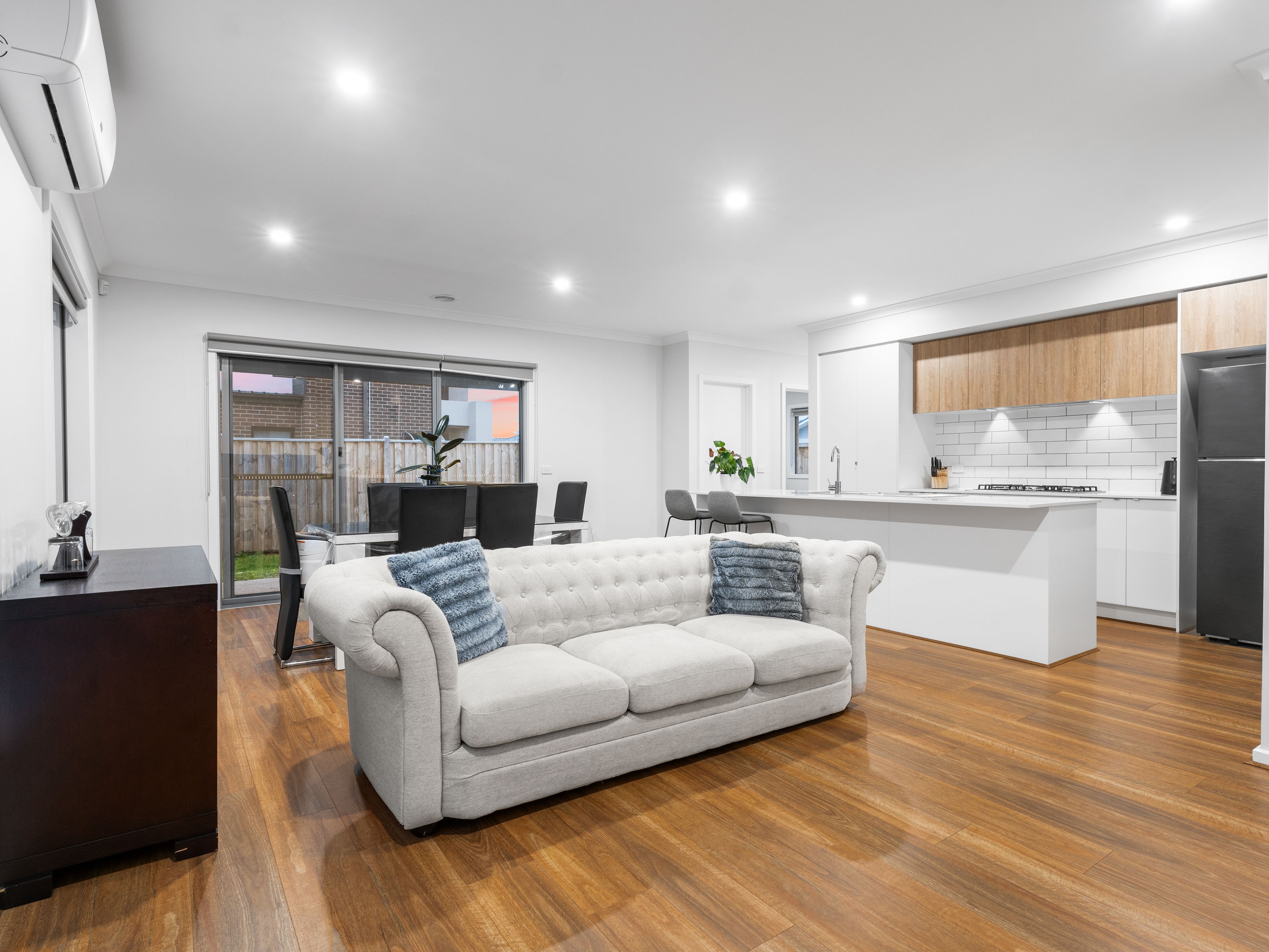 24 Boboli Avenue — photo 4 of 16