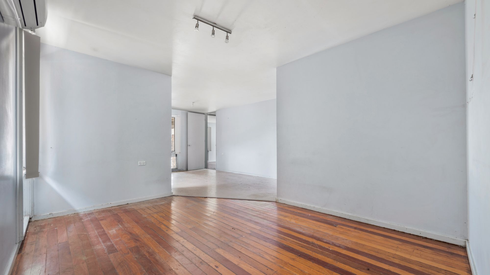 16 Greengate Road, Airds, NSW 2560