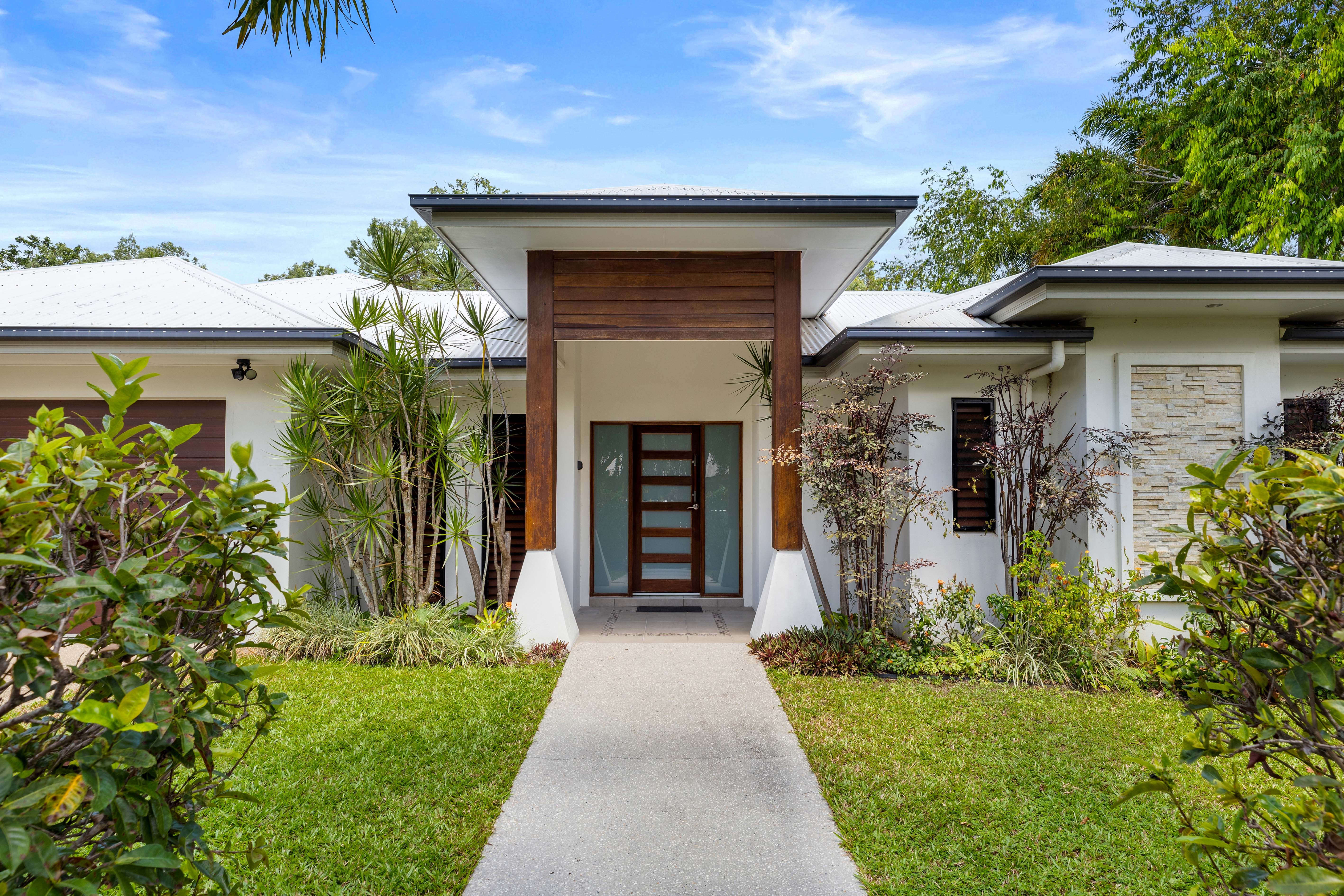 29 Lake Close — photo 13 of 23