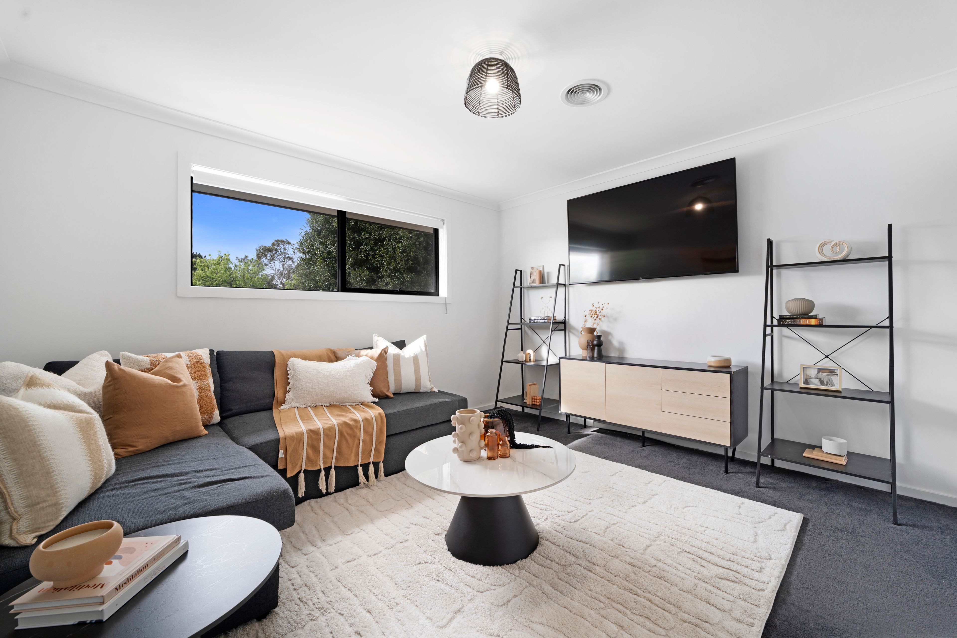 5 Ainsworth Way — photo 11 of 26