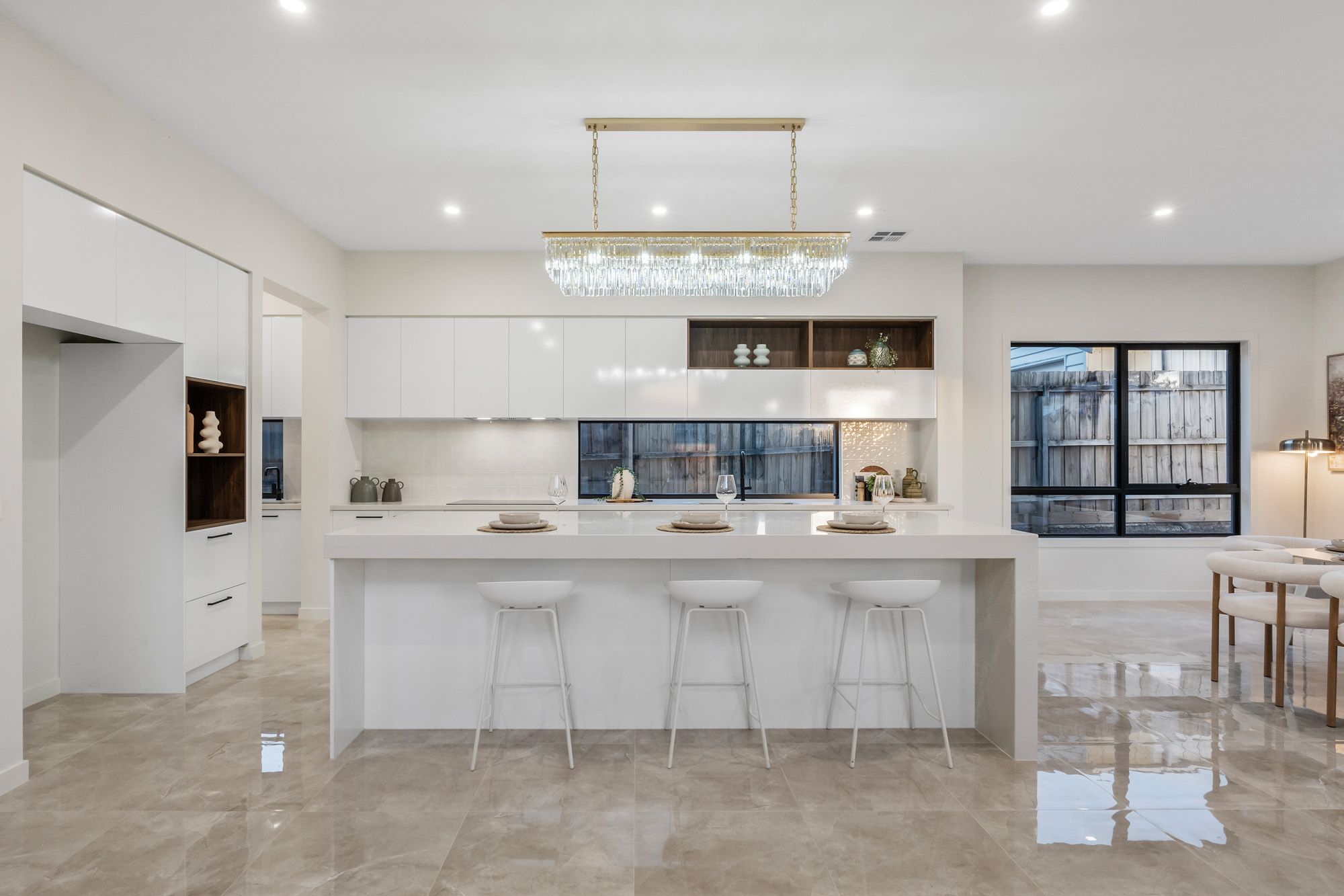 14 Moona Street — photo 8 of 30