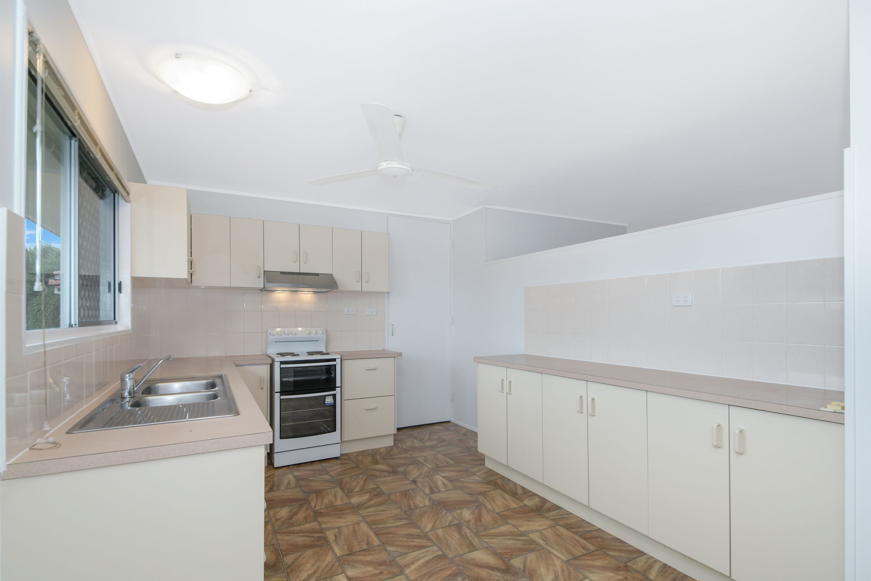 18 Starling Crescent, Condon, QLD 4815