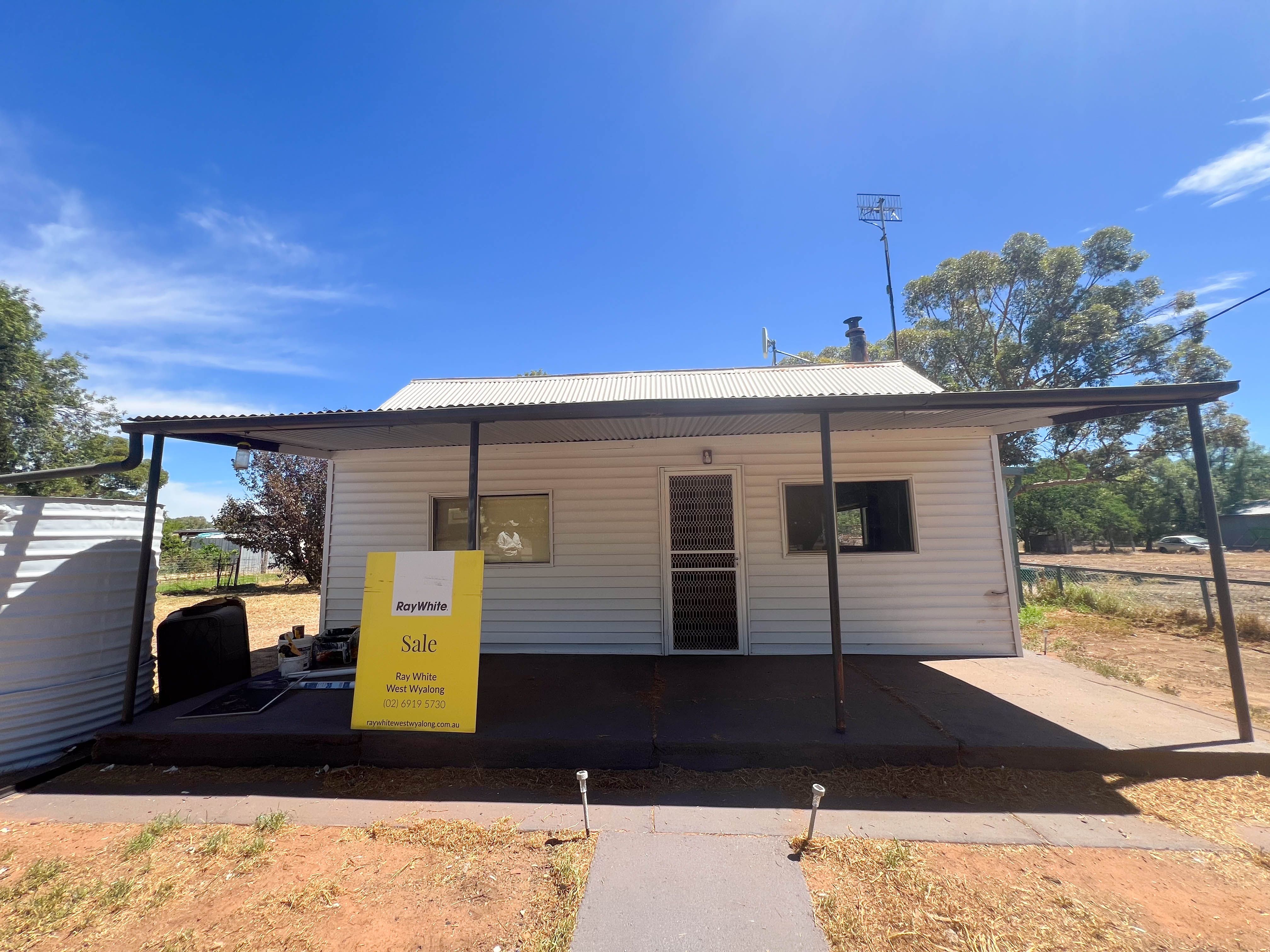 16 Stawell Street, Beckom NSW 2665
