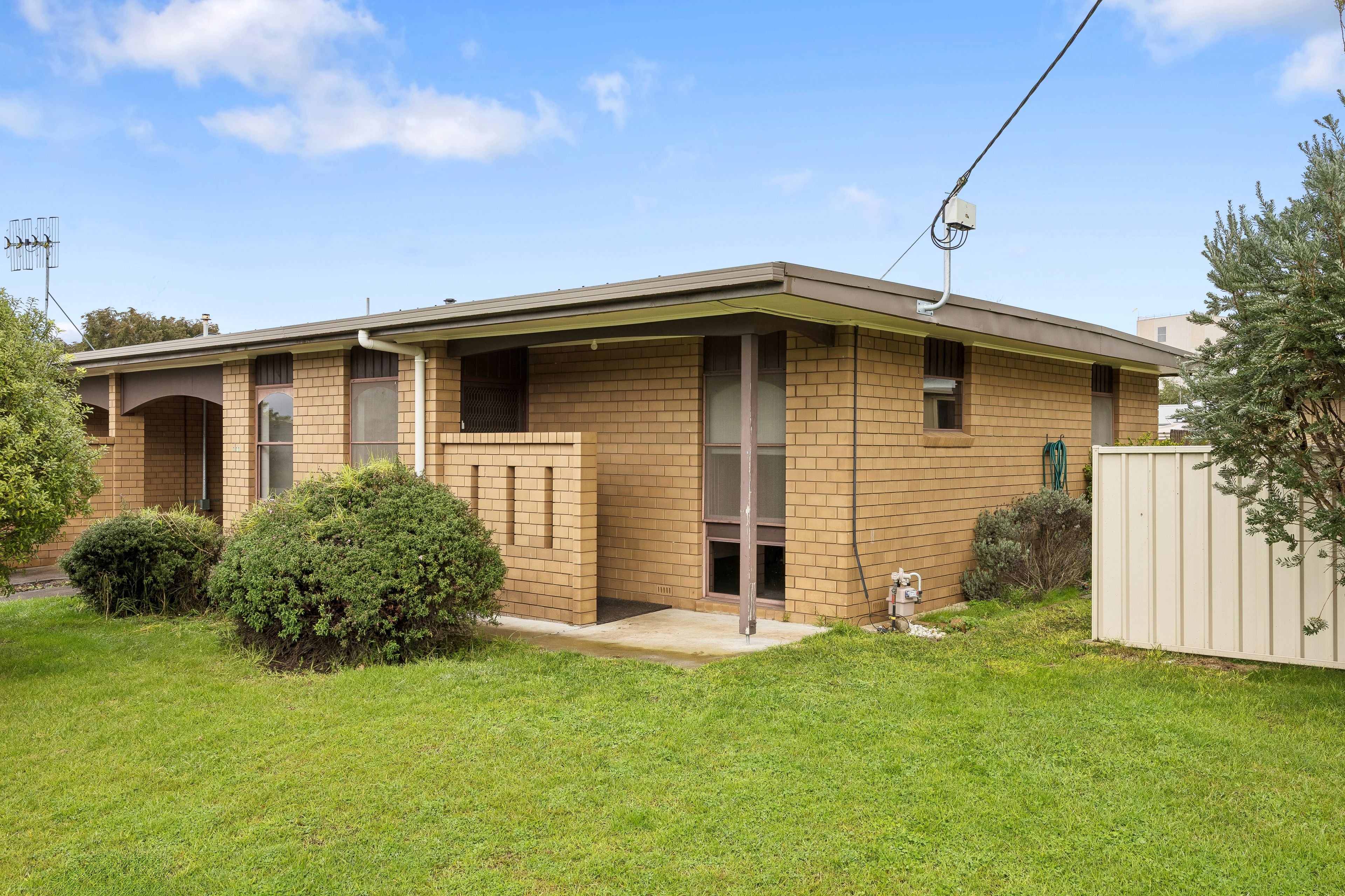 1/11 McKenzie Street — photo from Ray White Camperdown