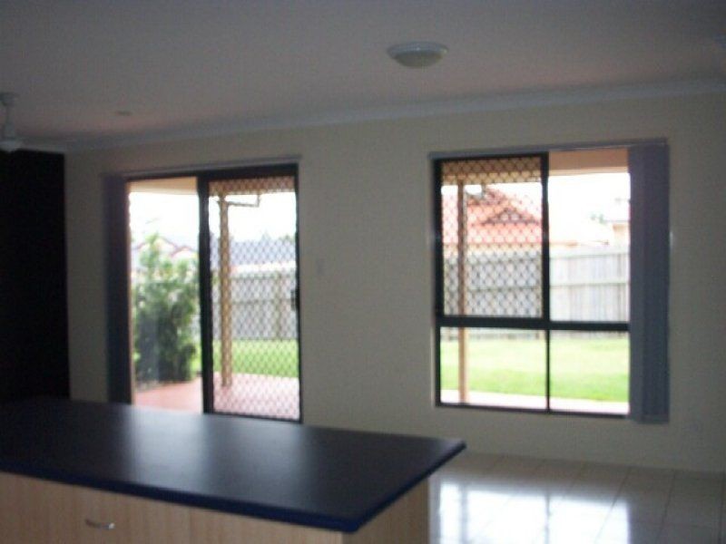 7 Burkett Crescent, Victoria Point, QLD 4165