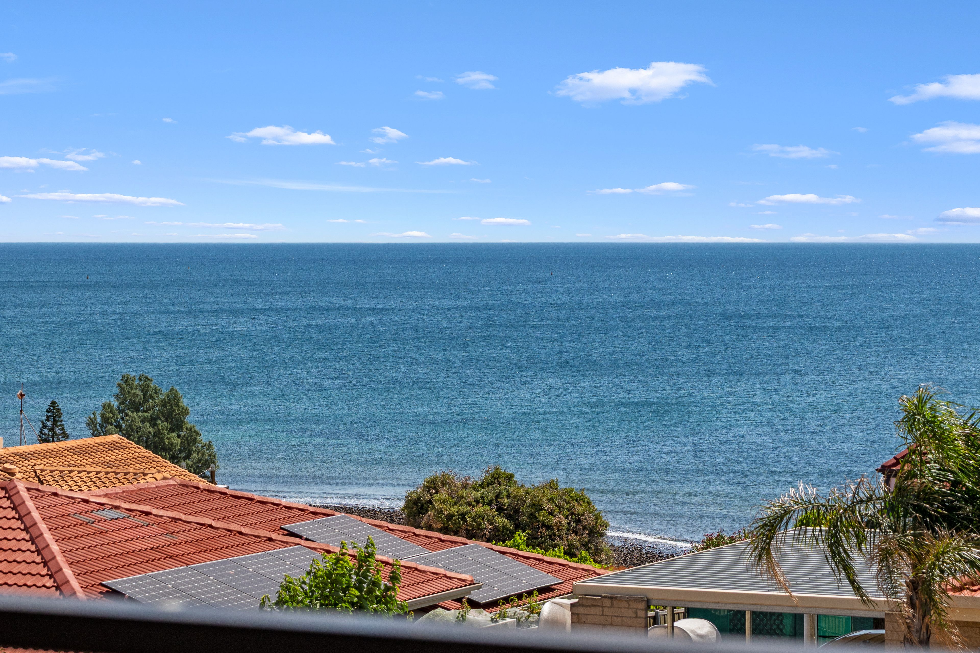 16 Arafura Court, Hallett Cove, SA 5158