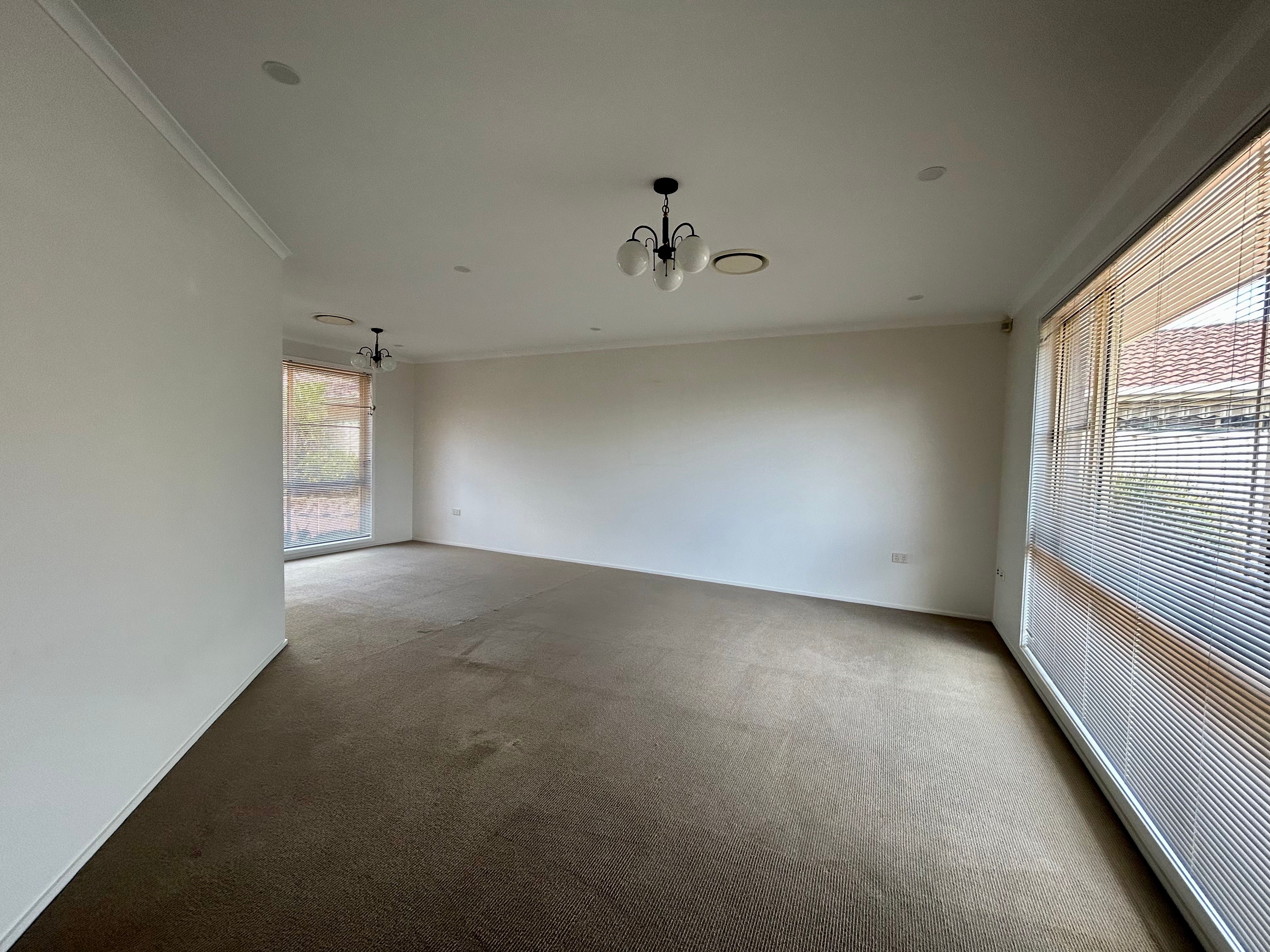 12 Chopin Crescent, Claremont Meadows, NSW 2747