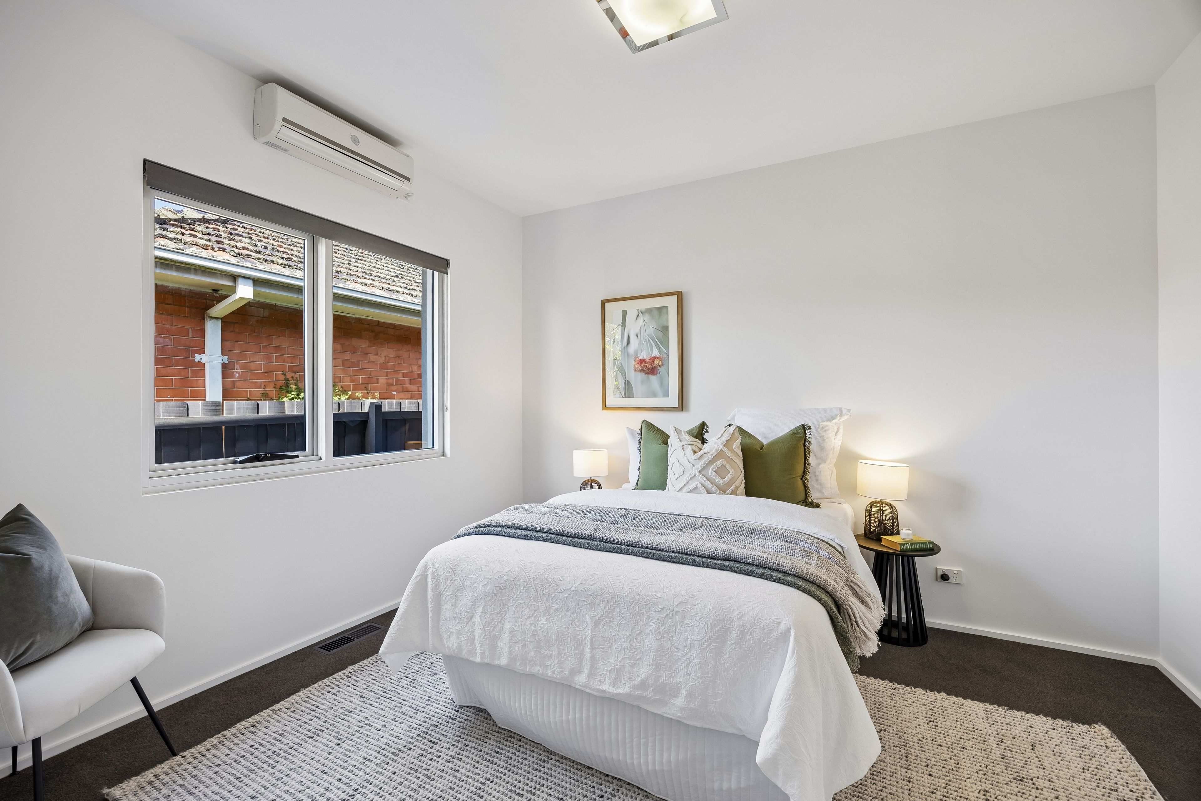 1/205 Wickham Road — photo 9 of 14