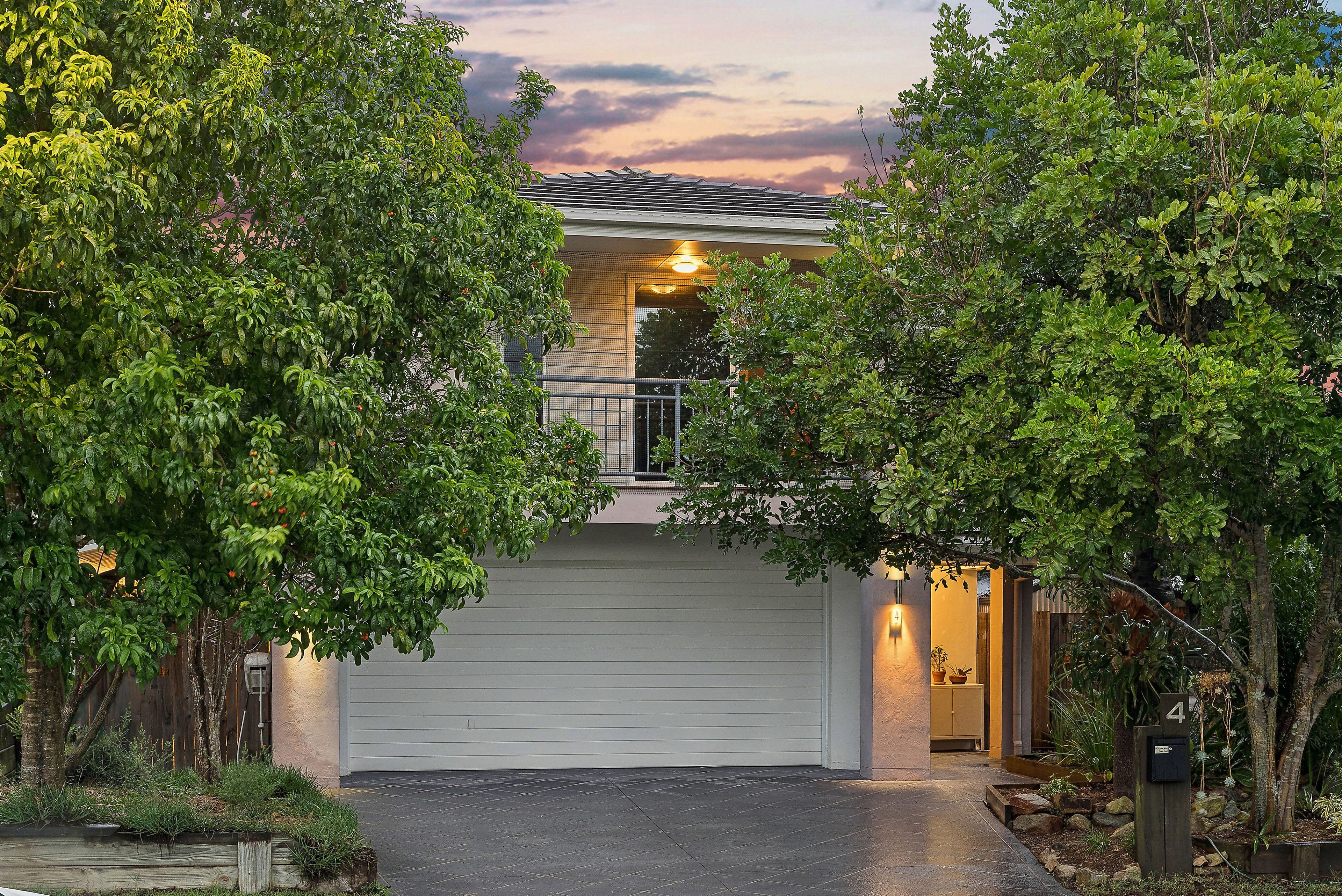 4 Osprey Place, Upper Kedron, QLD 4055