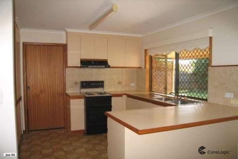 49 South Street, Urangan, QLD 4655