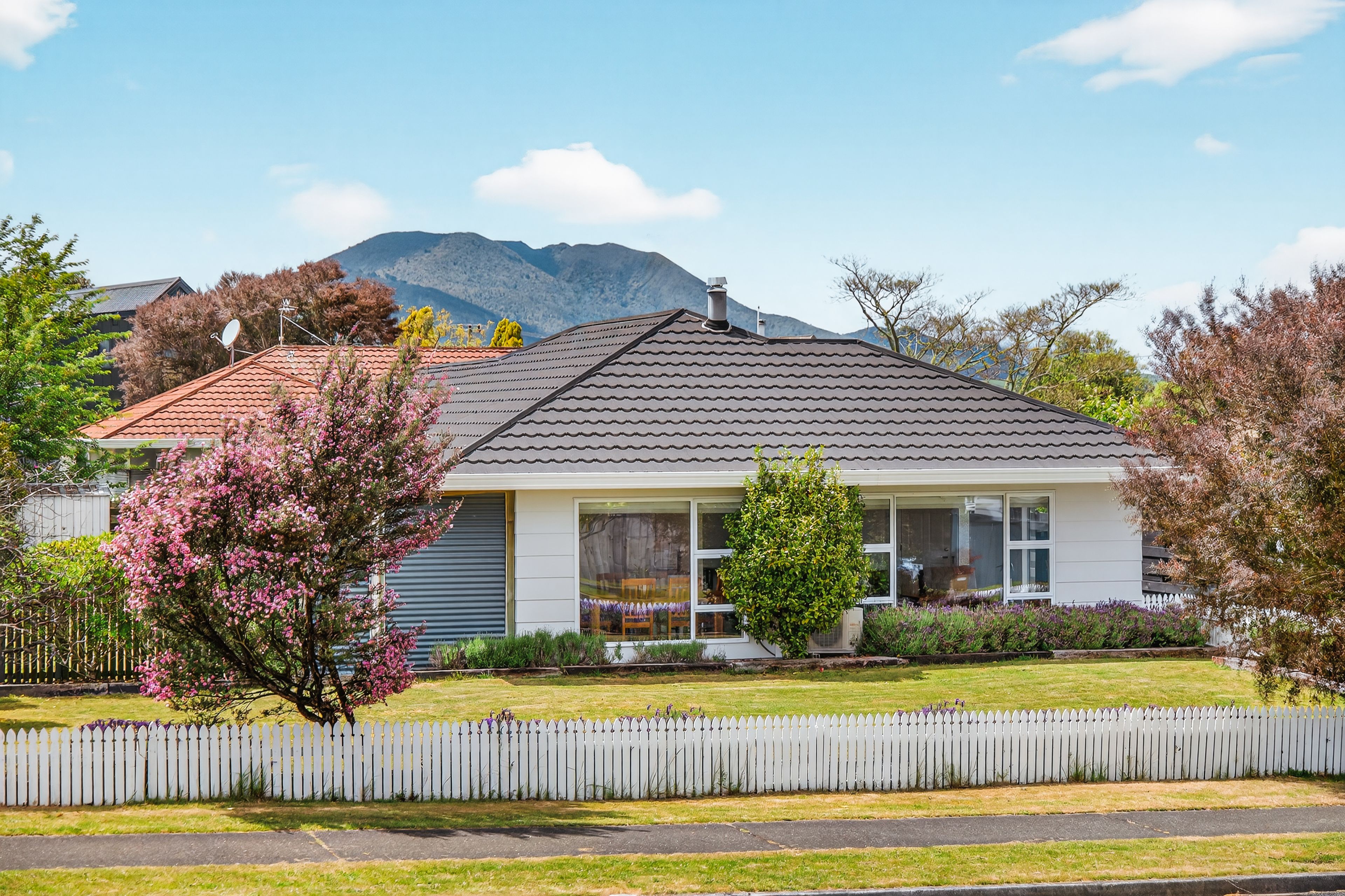 39 Acacia Bay Road, Taupo Central, Taupo District