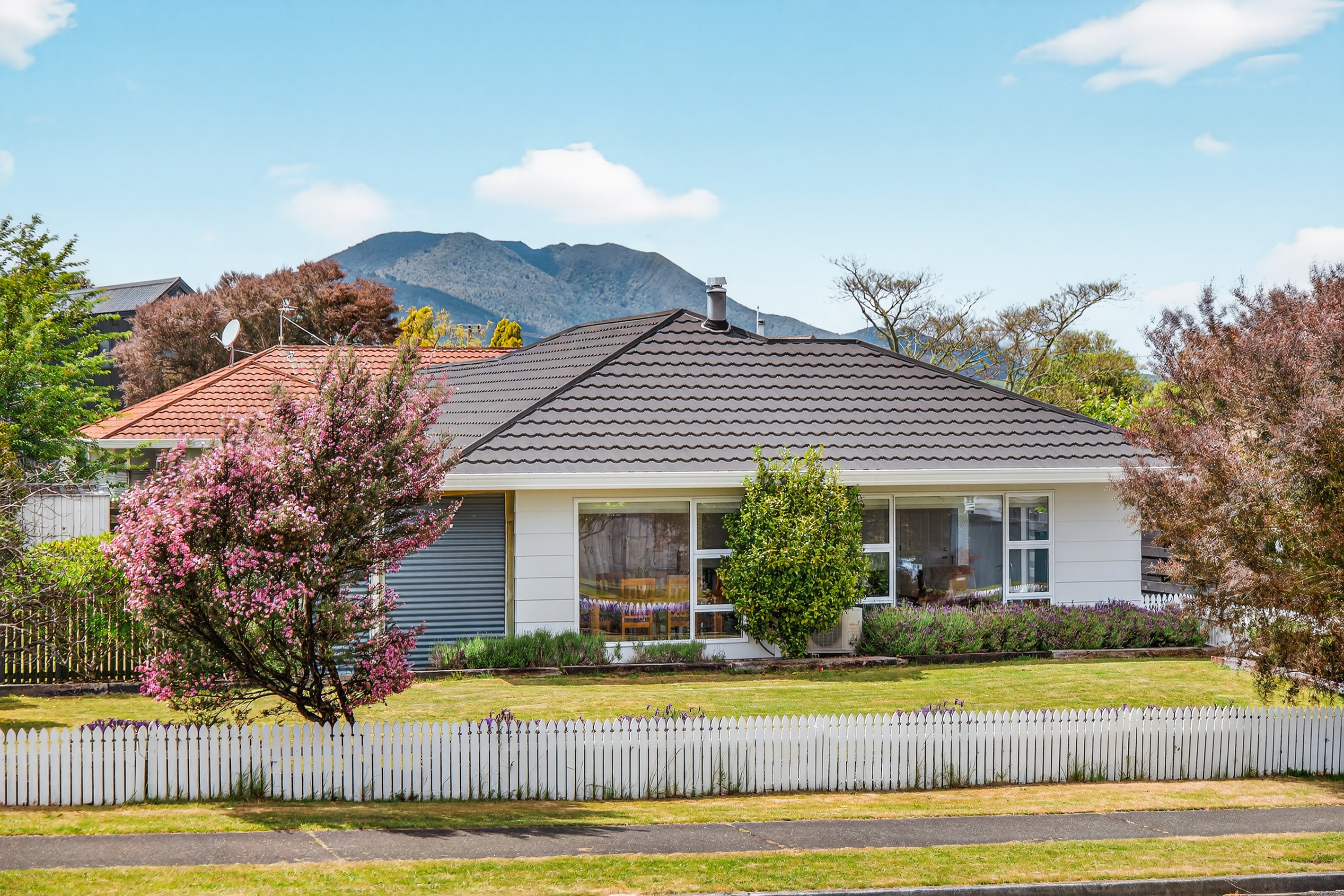 39 Acacia Bay Road, Taupo Central, Taupo District