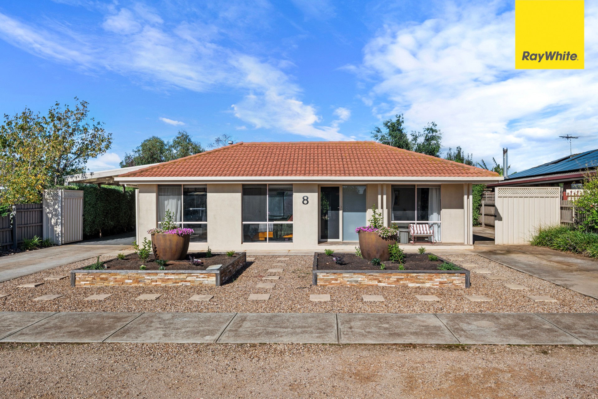 8 Cromwell Close, Melton South, VIC 3338