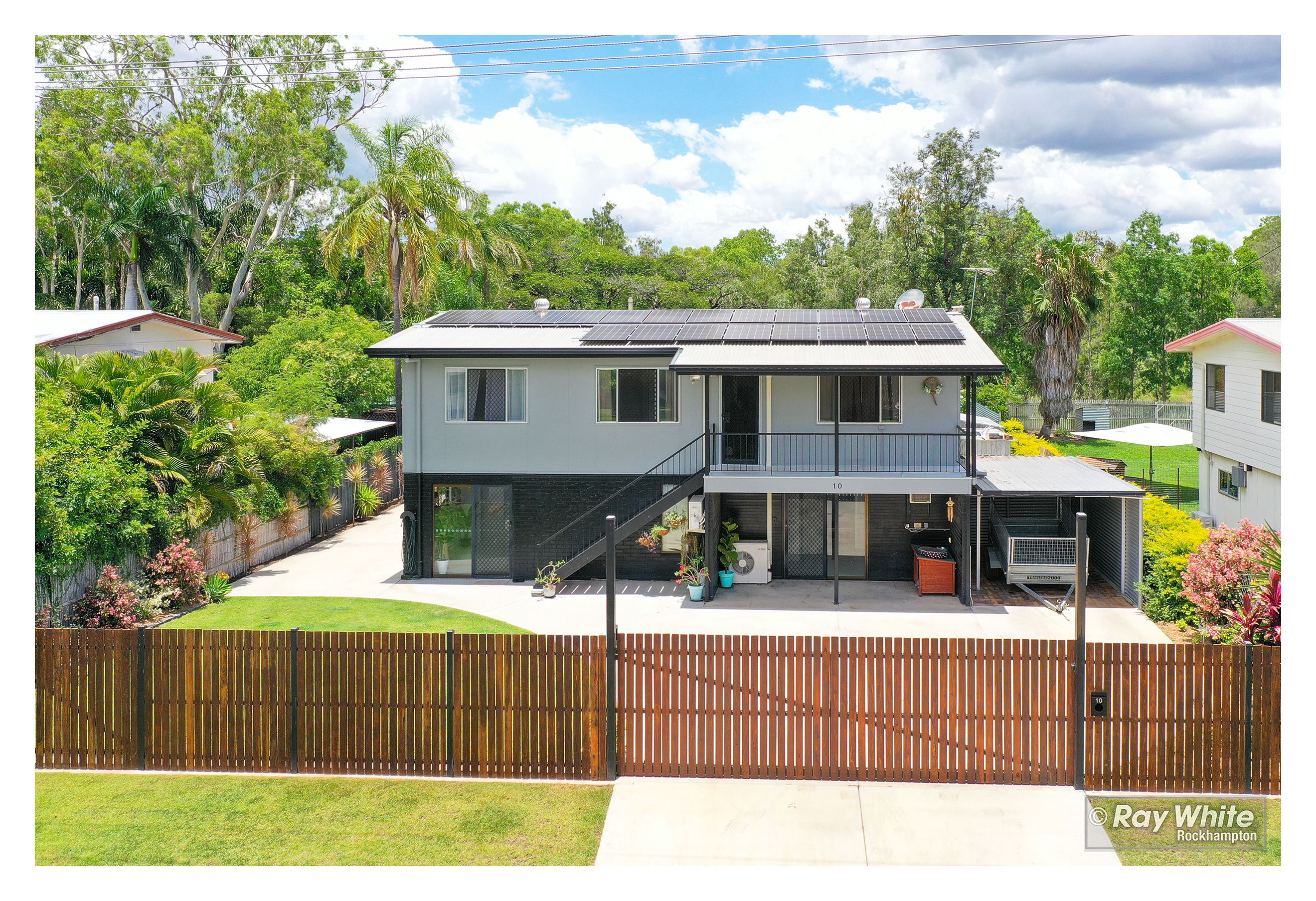 10 Cant Street, Kawana QLD 4701