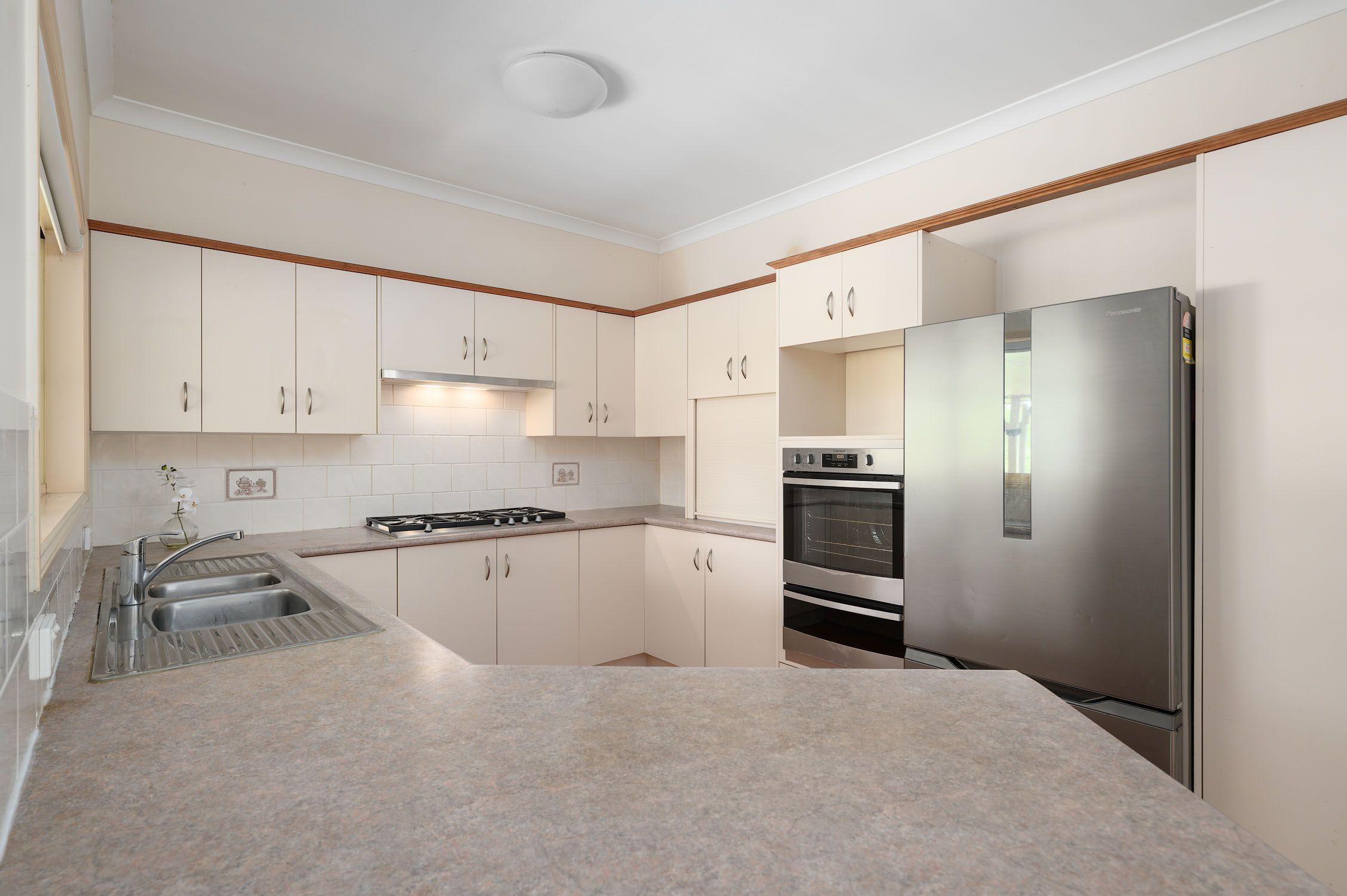 18 Coventry Court, Southside, QLD 4570