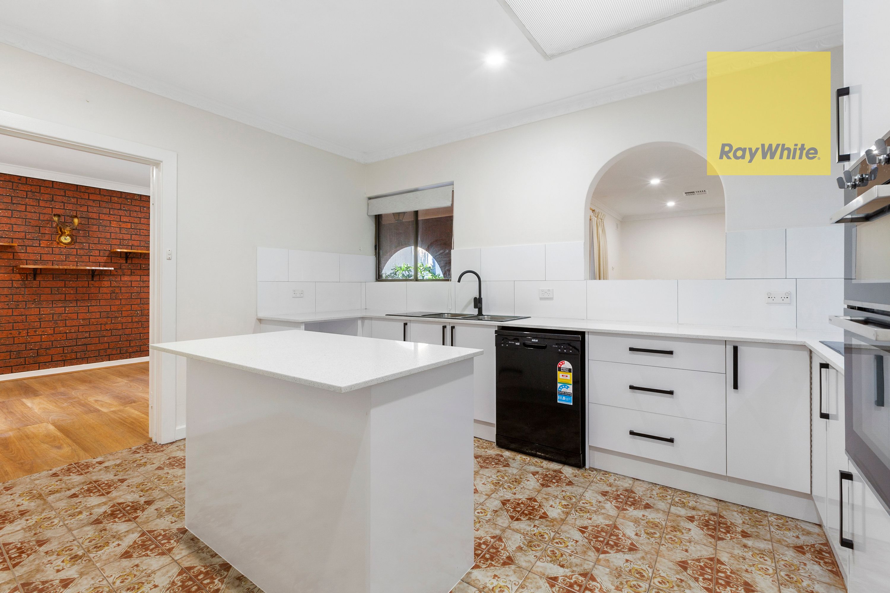 1 Elaine Avenue, Seaton, SA 5023