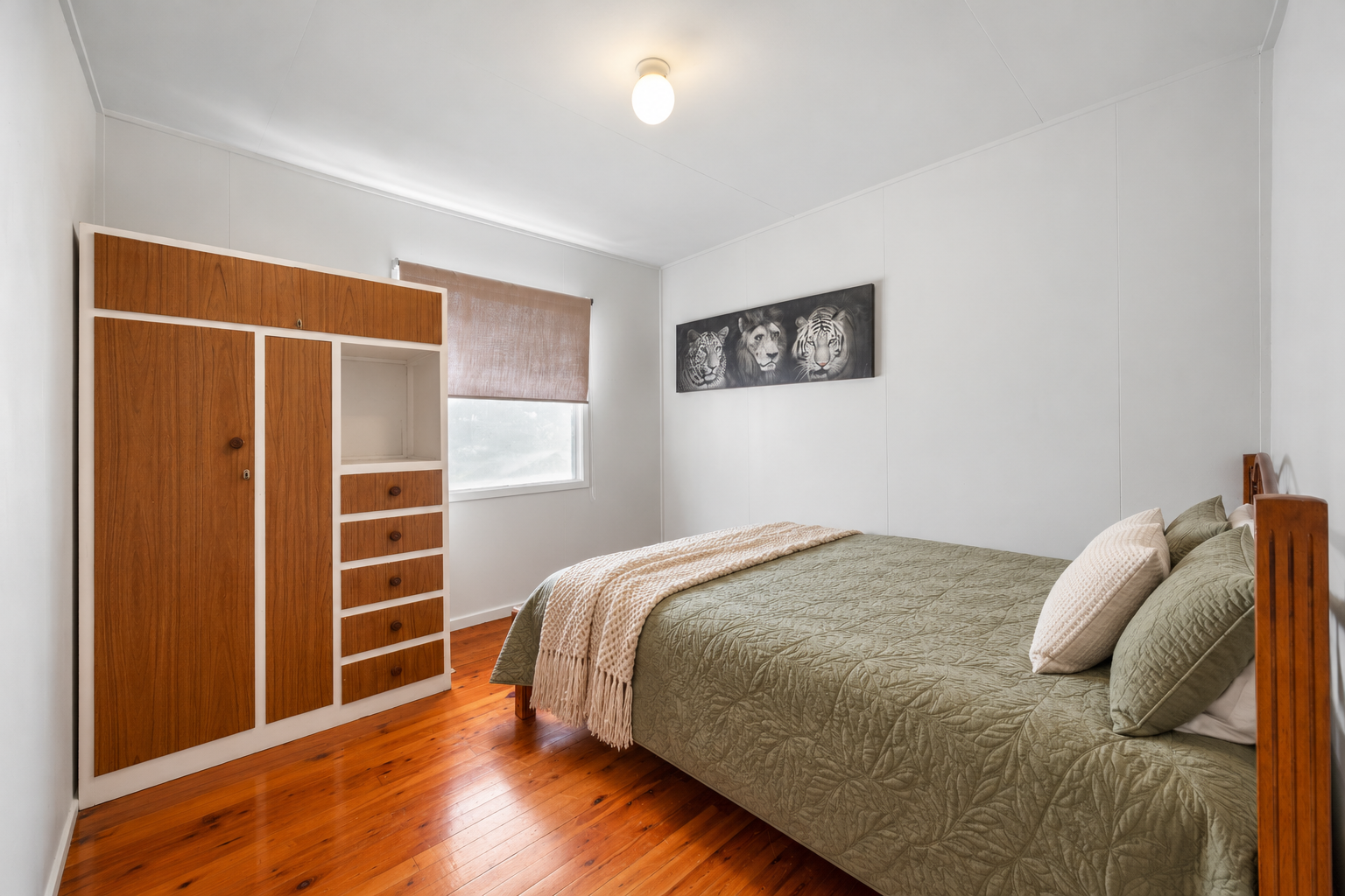 42 Aerodrome Road — photo 9 of 24