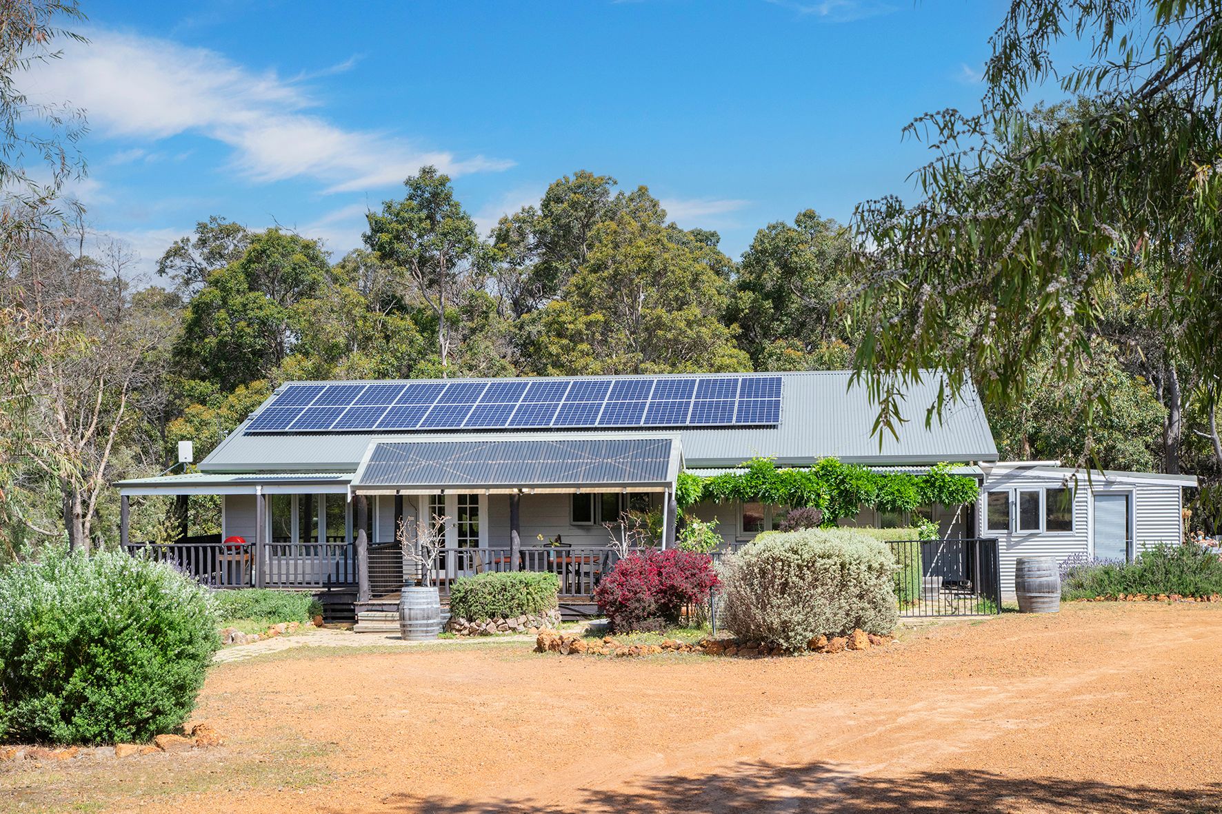 22 Lochinvar Place, Quindalup, WA 6281