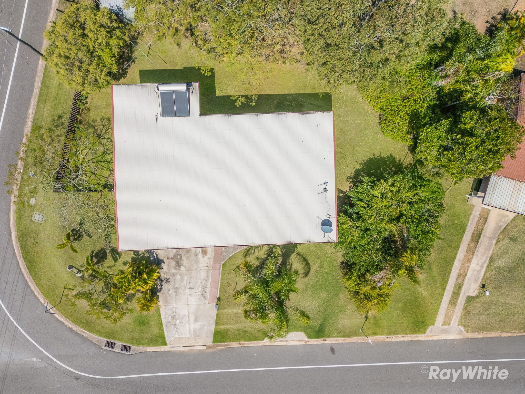 1 Carinya Drive, Clinton, QLD 4680