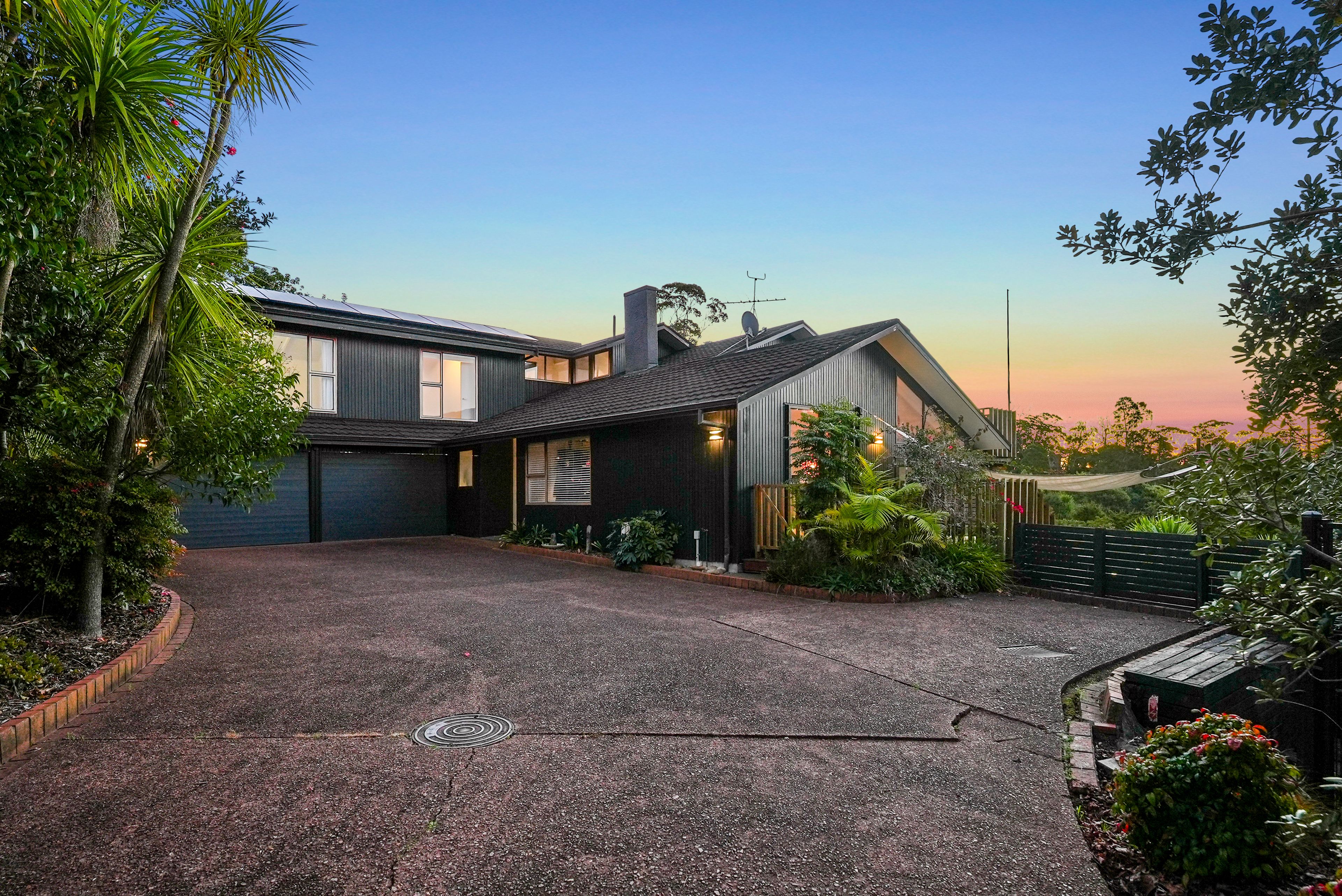 8 Aberdeen Road, Campbells Bay, North Shore City