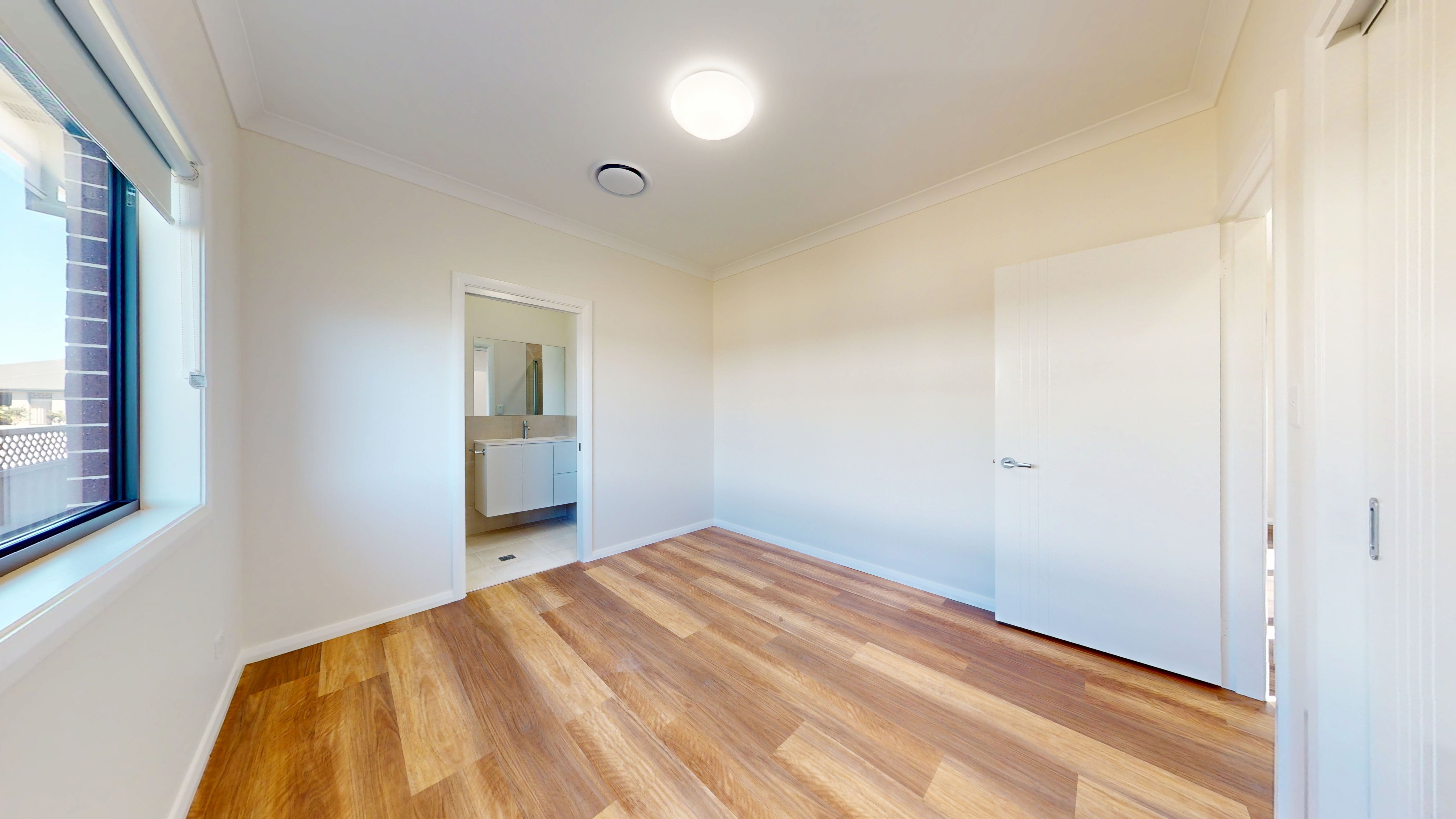 15A Lesmurdie Parade — photo 11 of 16